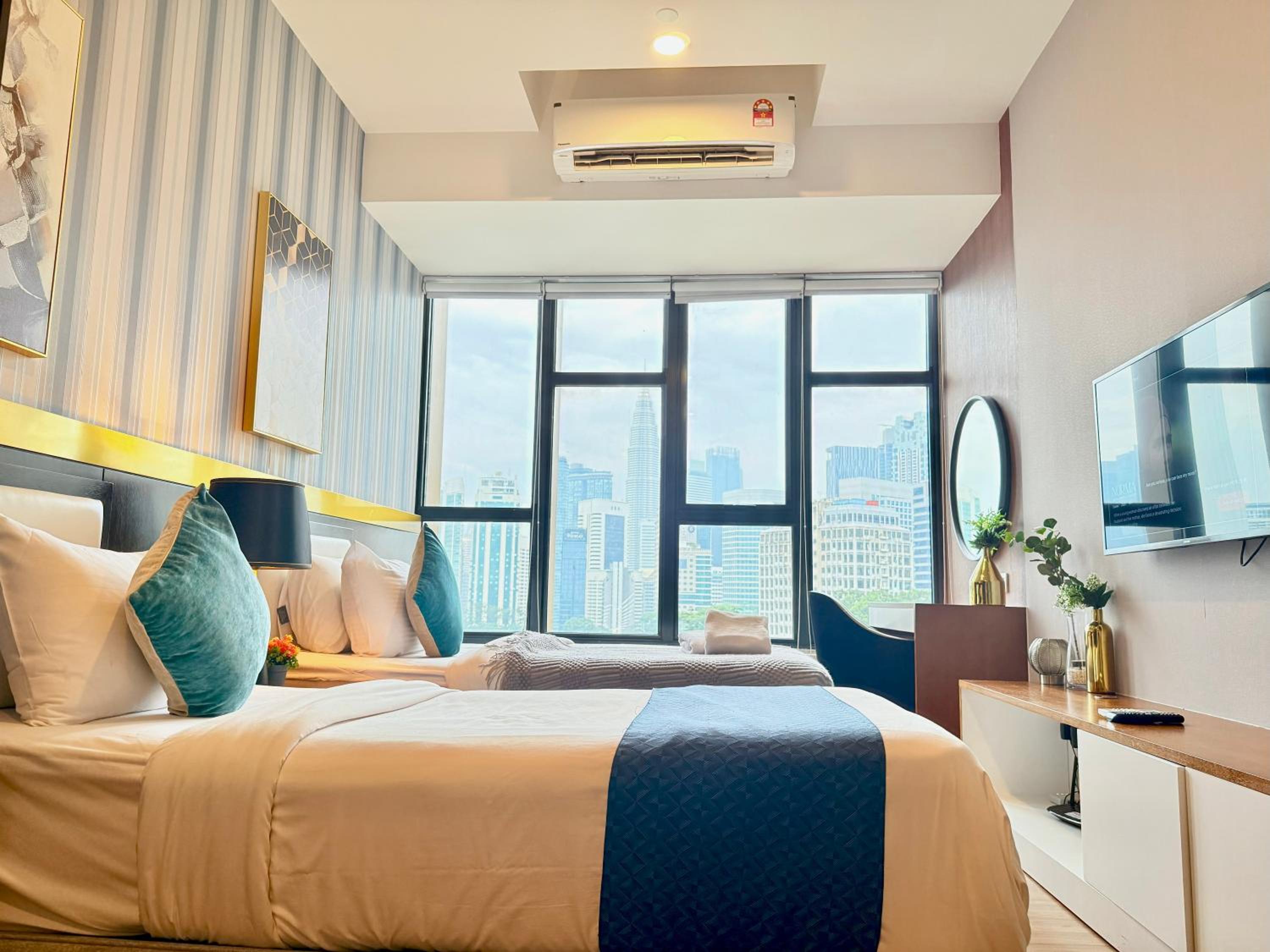 Ceylonz Suites KLCC by Purple Orchid