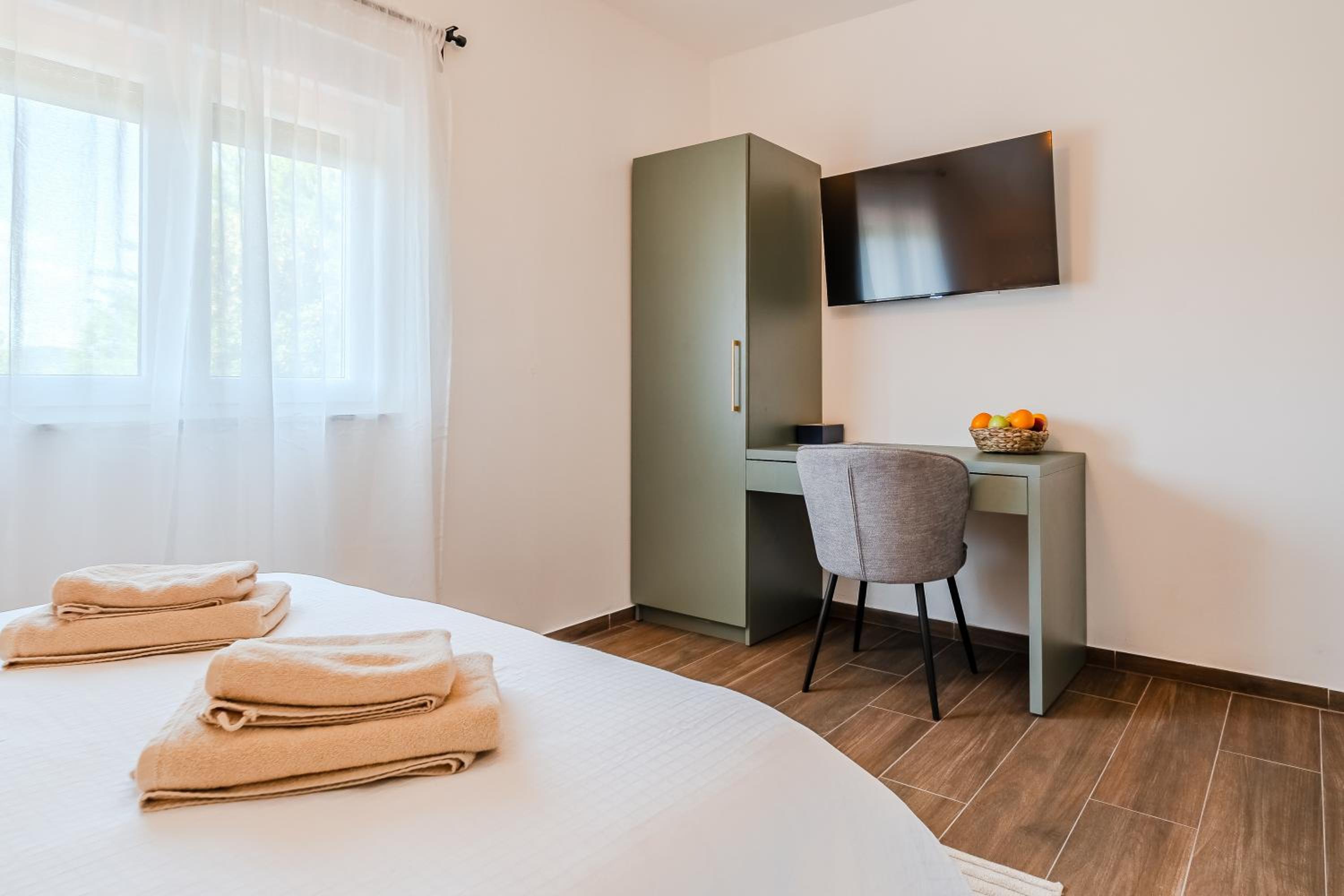 Plitvice Lakes Apartments & Rooms