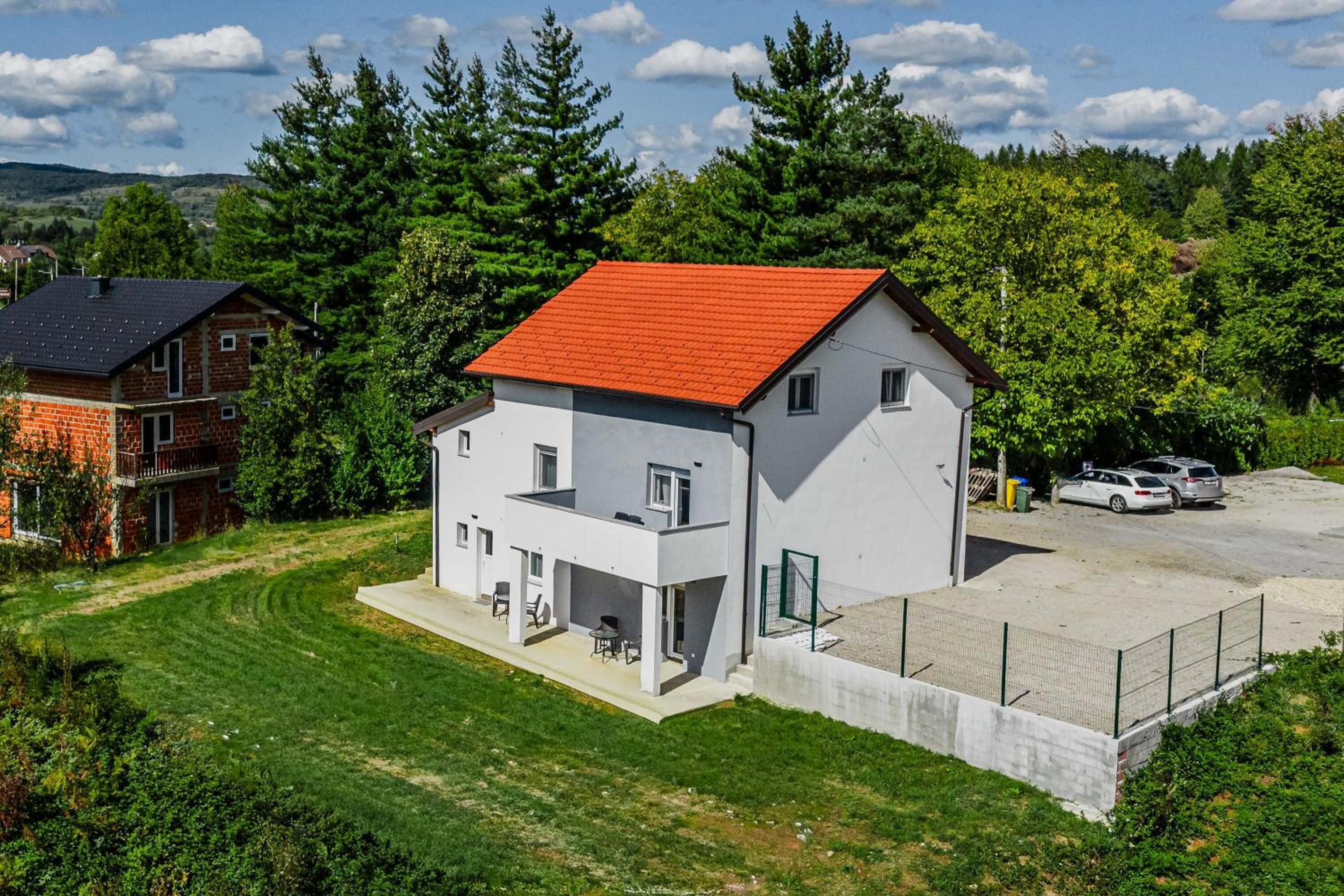 Plitvice Lakes Apartments & Rooms