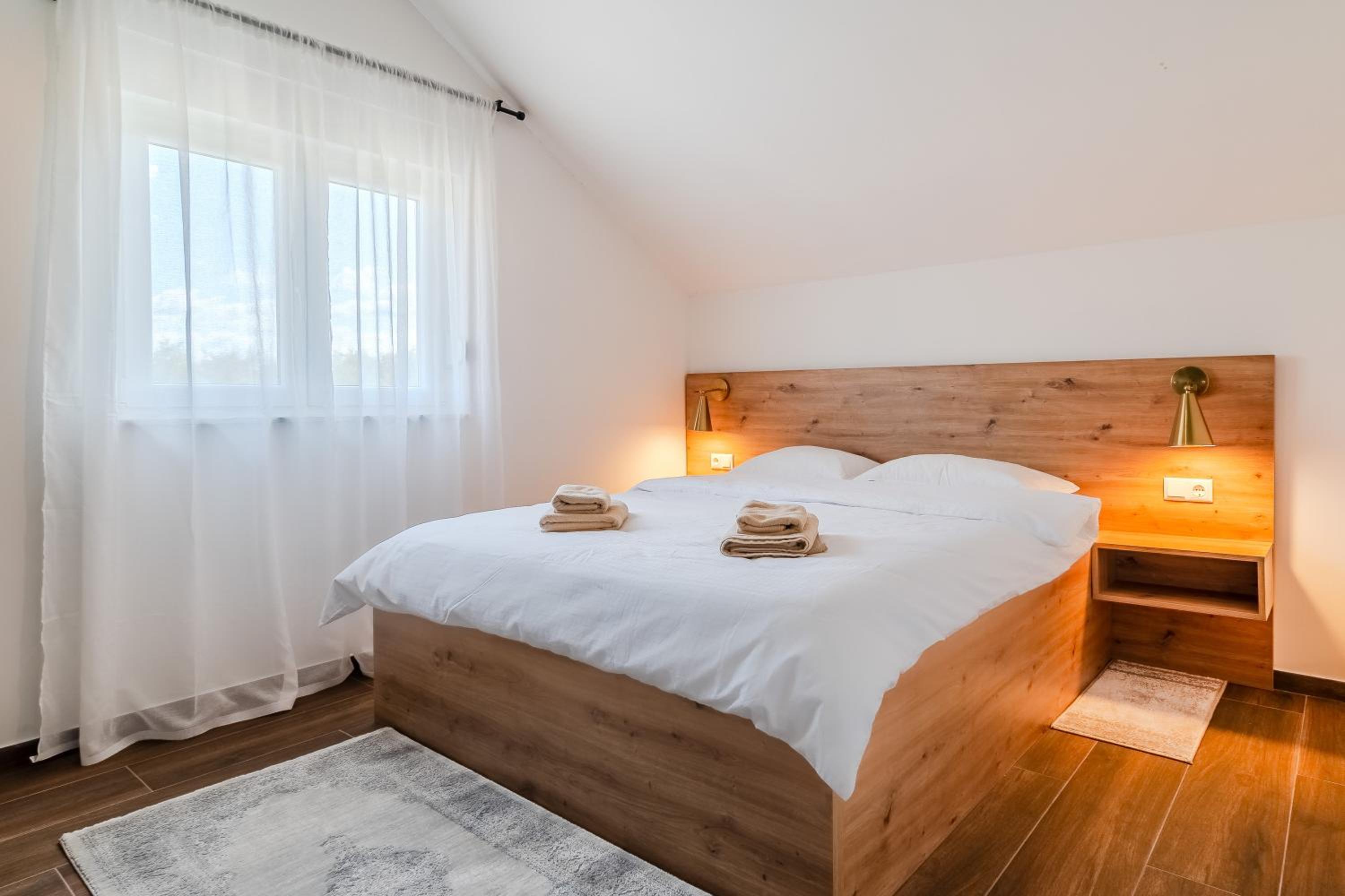 Plitvice Lakes Apartments & Rooms