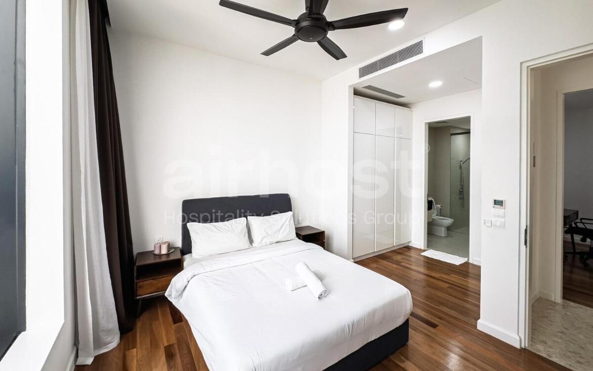 Pavilion Ceylon Hill Bukit Bintang by Airhost