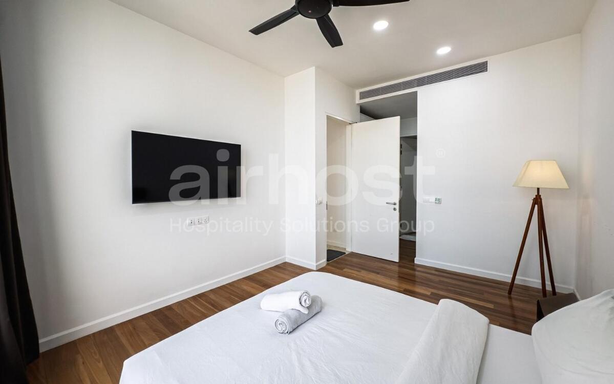 Pavilion Ceylon Hill Bukit Bintang by Airhost