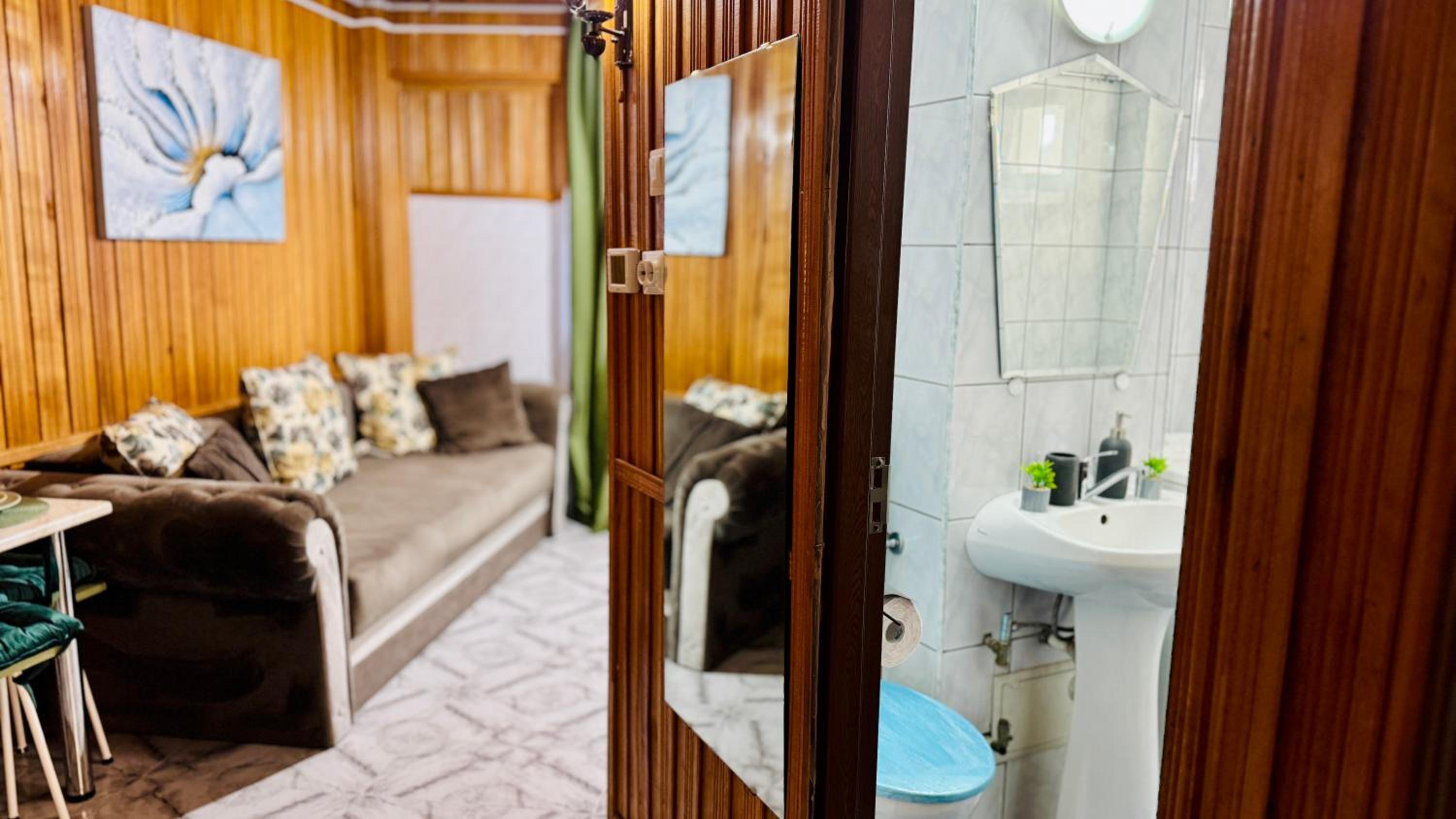 SHoliday 1 Bedroom Balcony &Free Parking