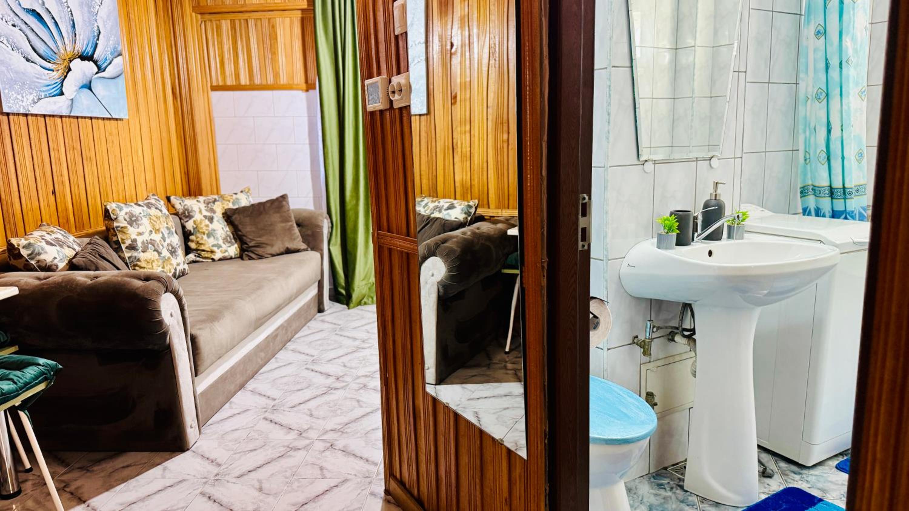 SHoliday 1 Bedroom Balcony &Free Parking