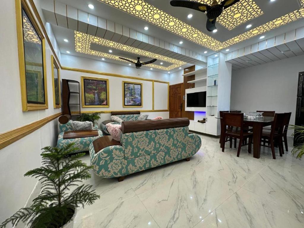 City View Hotel & Apartment