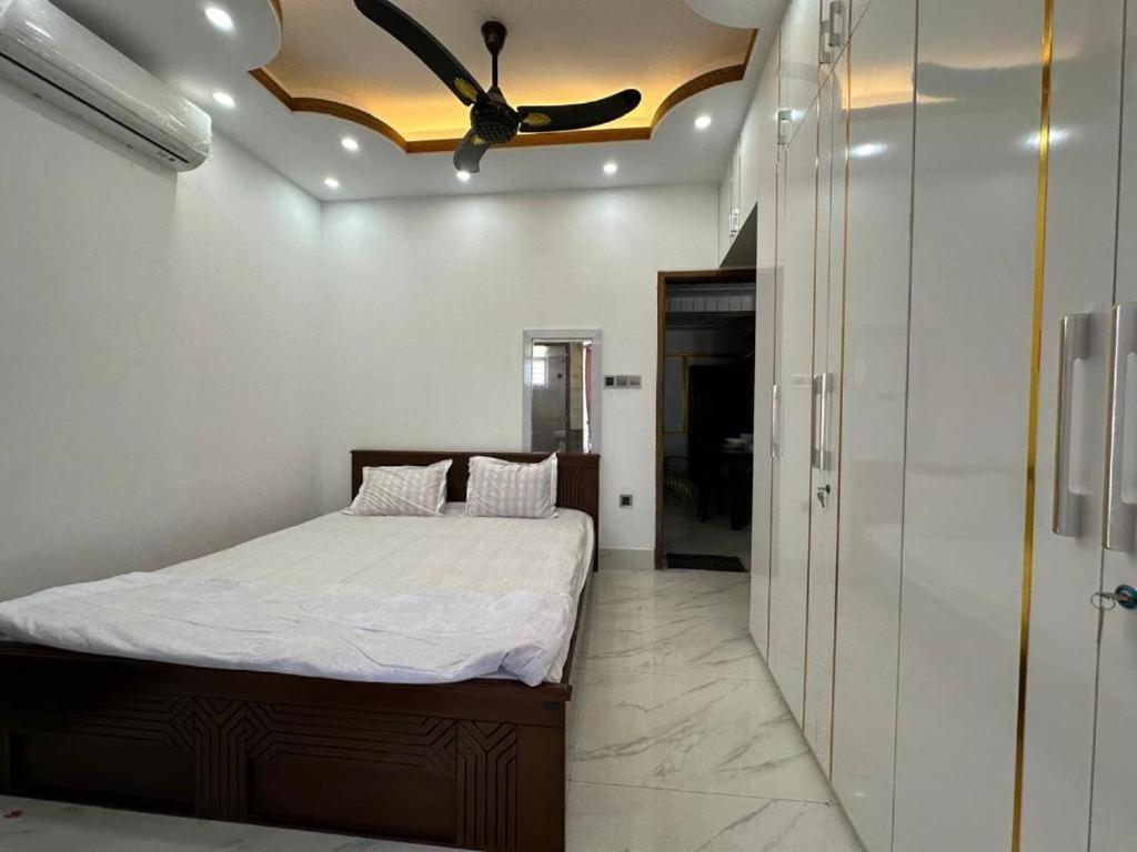 City View Hotel & Apartment