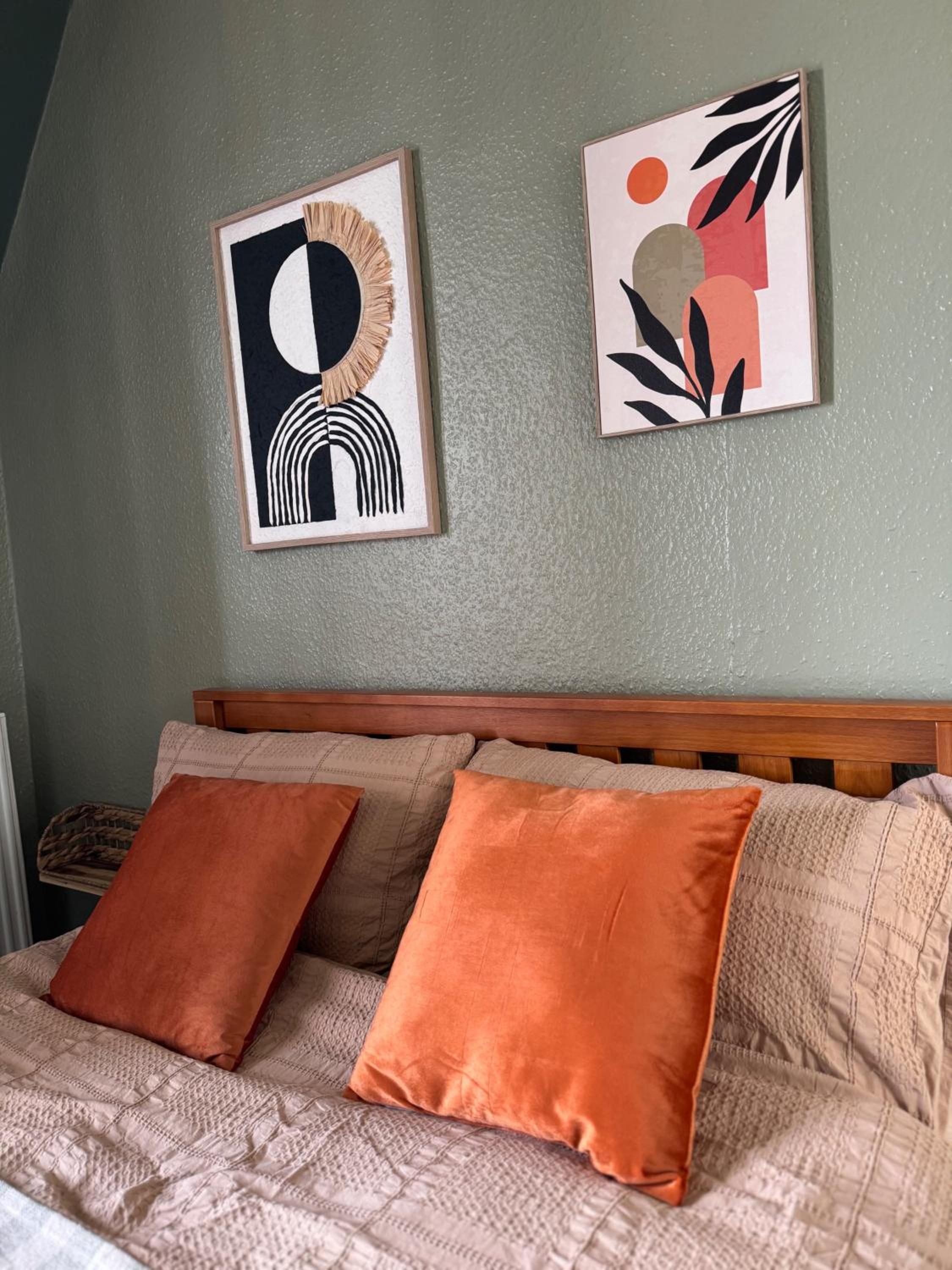 Boutique Apartment - Sleeps 6 & Free Parking