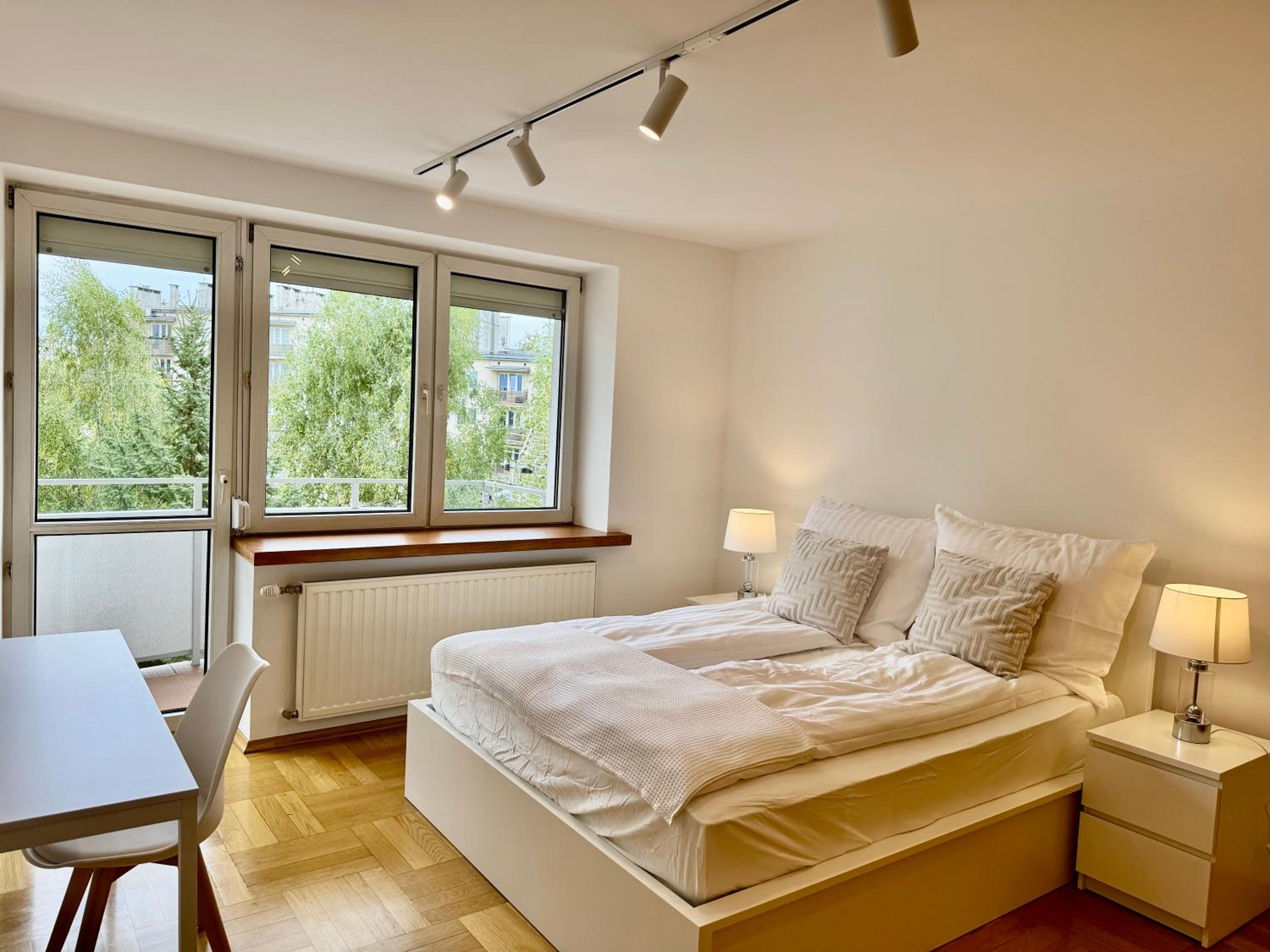 Fabryczna City Residence 100m2 Balcony by Gio Loft