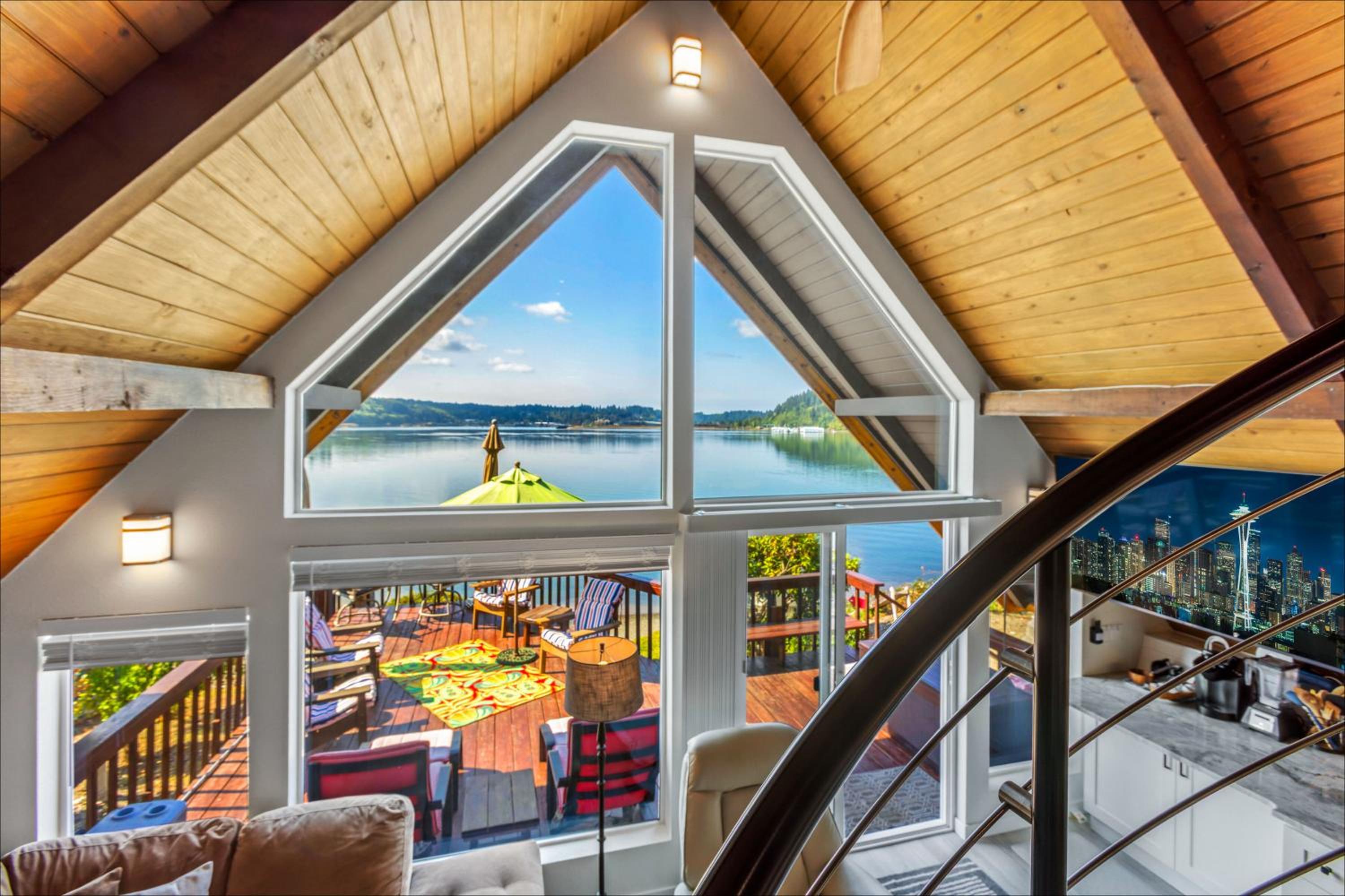Beautifully Remodeled Beach Front A-Frame