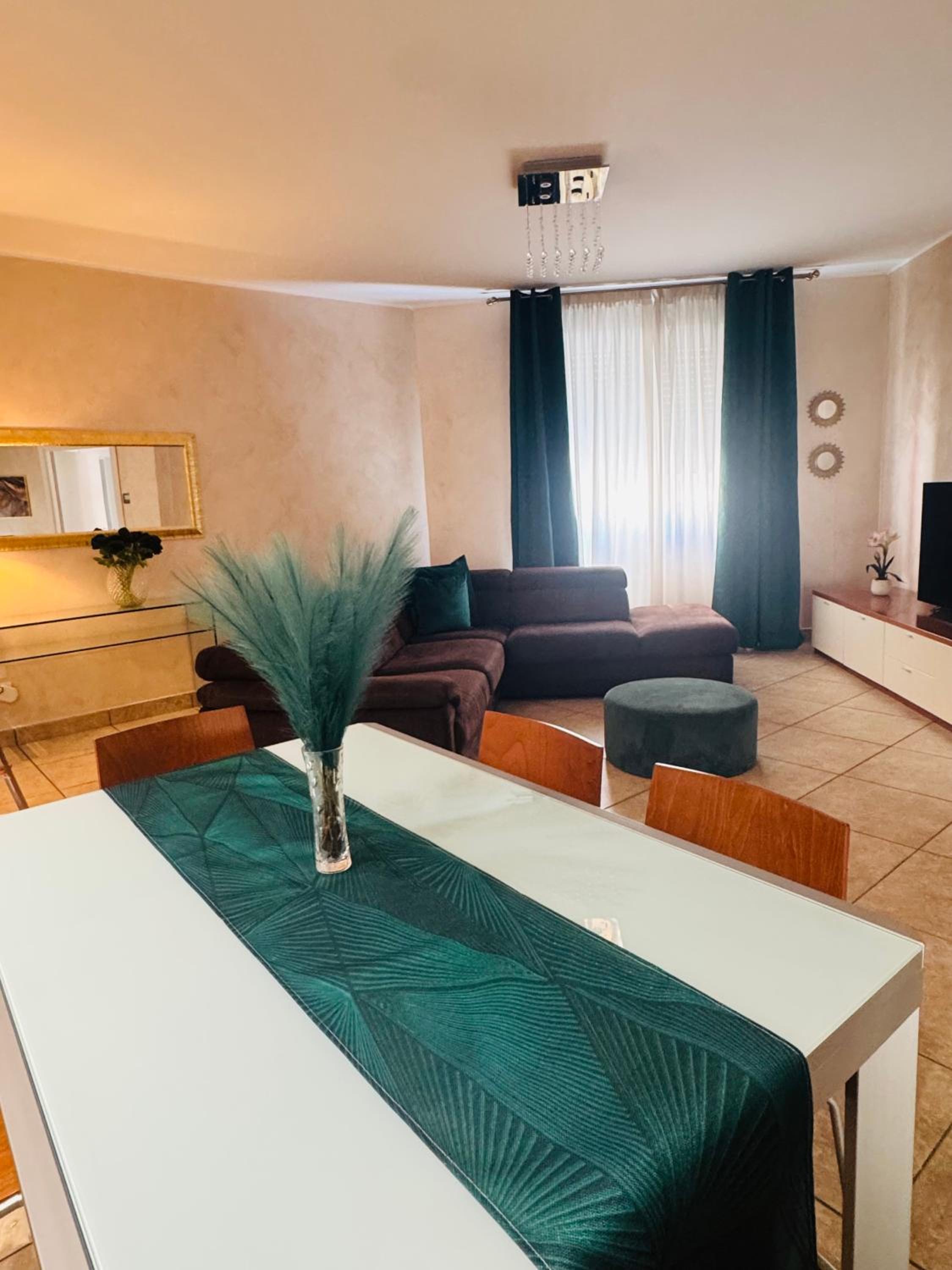 Velvet Stay -CHARMING APARTMENT IN BERGAMO