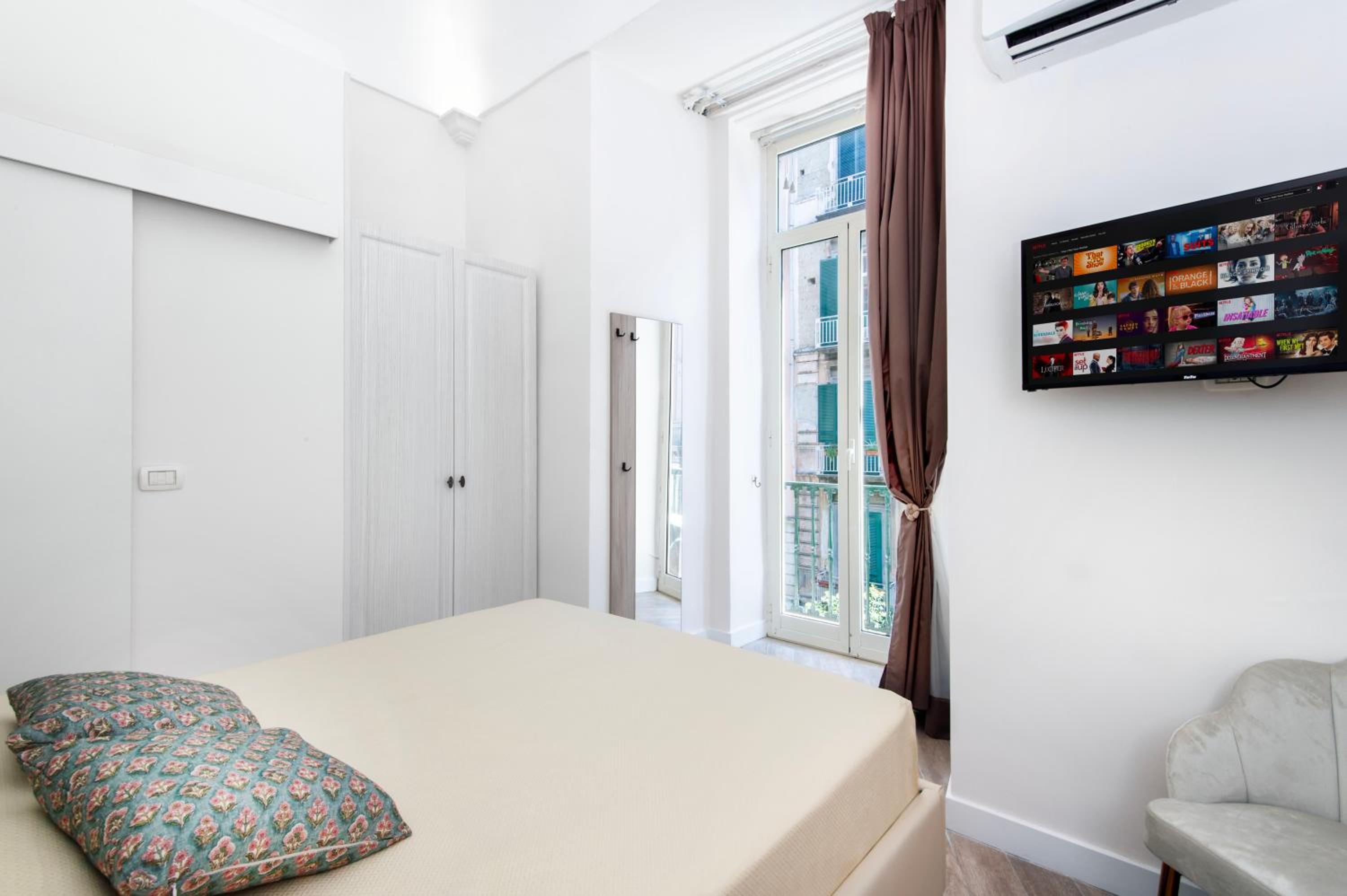 Maison Lulu - Naples Old Town