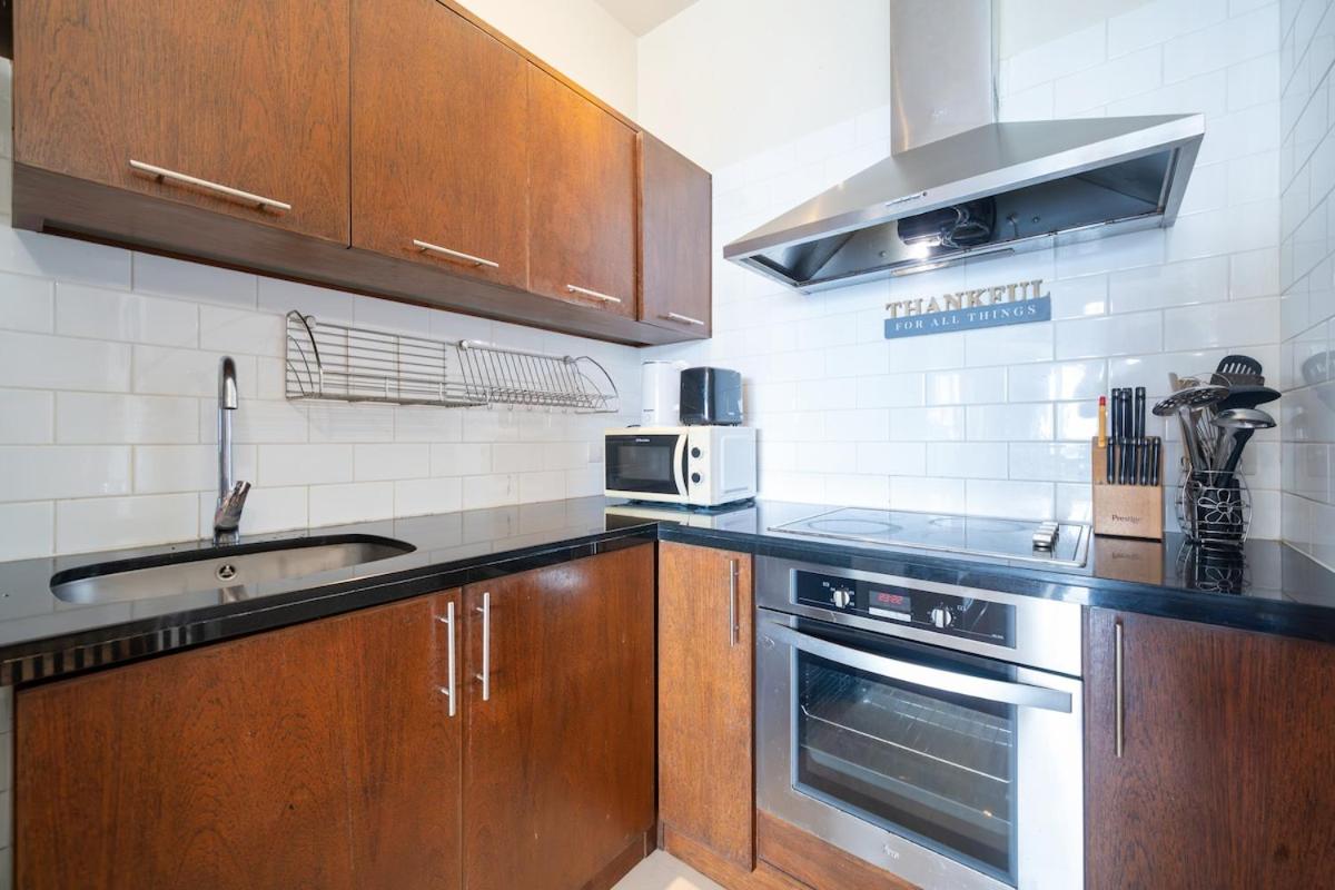 Serenity Escape Seaview 3BR Penthouse with pool