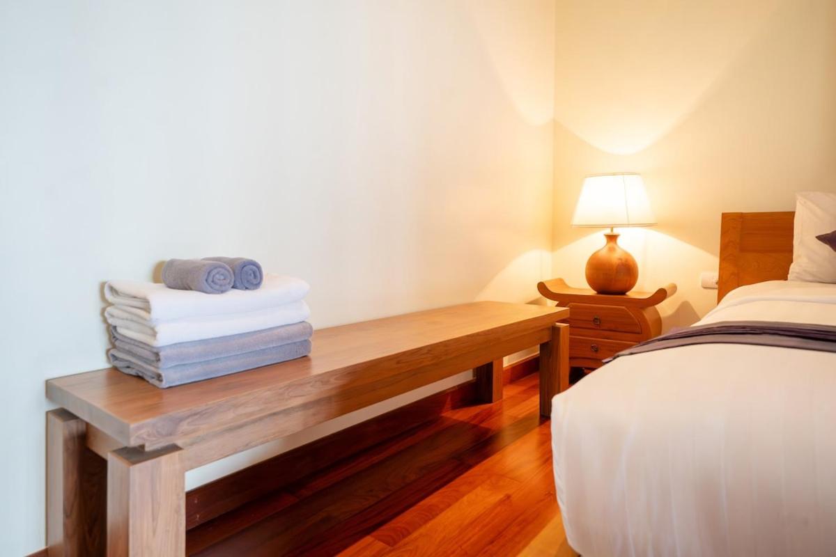 Serenity Escape Seaview 3BR Penthouse with pool