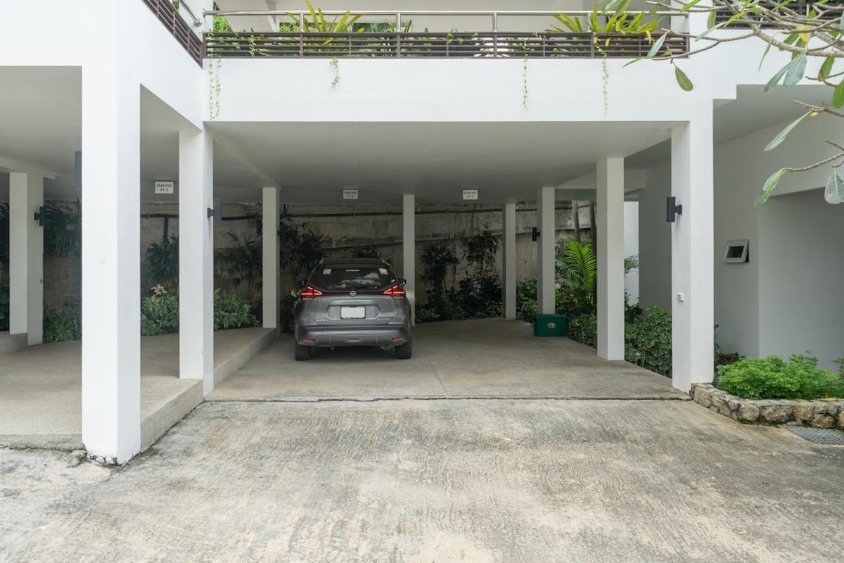 Serenity Escape Seaview 3BR Penthouse with pool