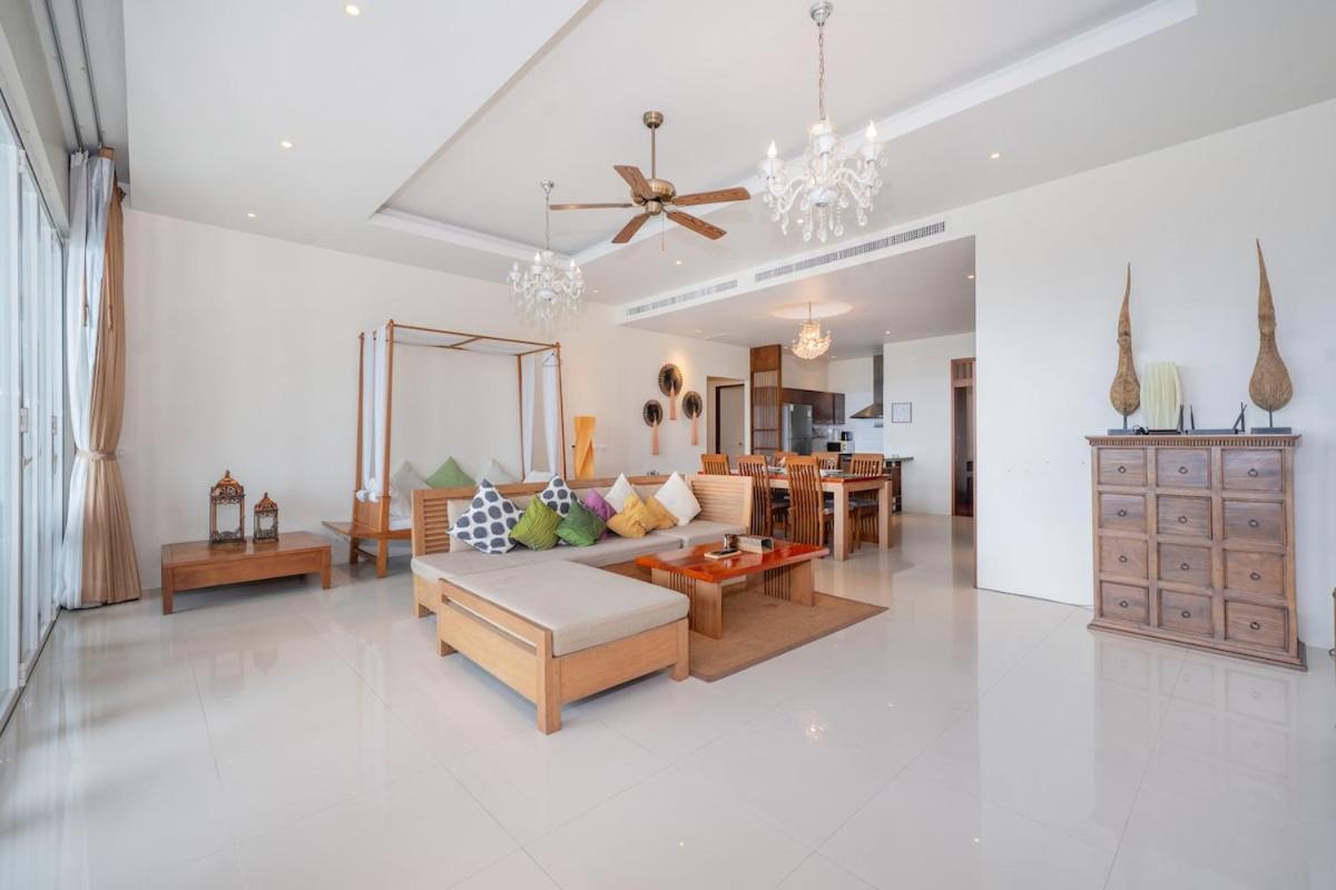 Serenity Escape Seaview 3BR Penthouse with pool