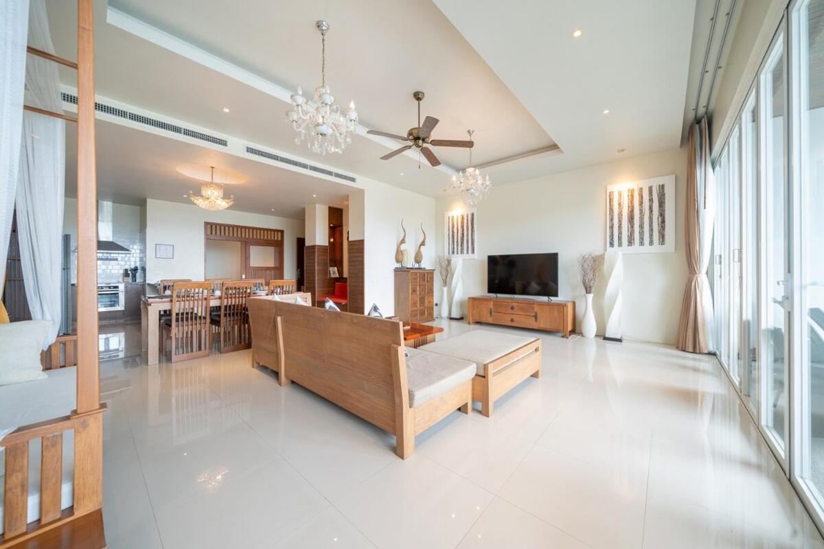 Serenity Escape Seaview 3BR Penthouse with pool