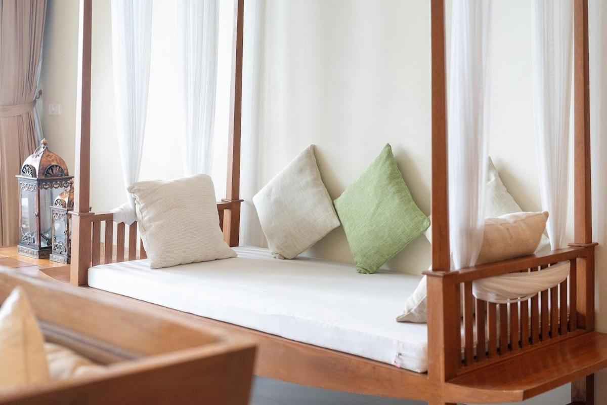 Serenity Escape Seaview 3BR Penthouse with pool