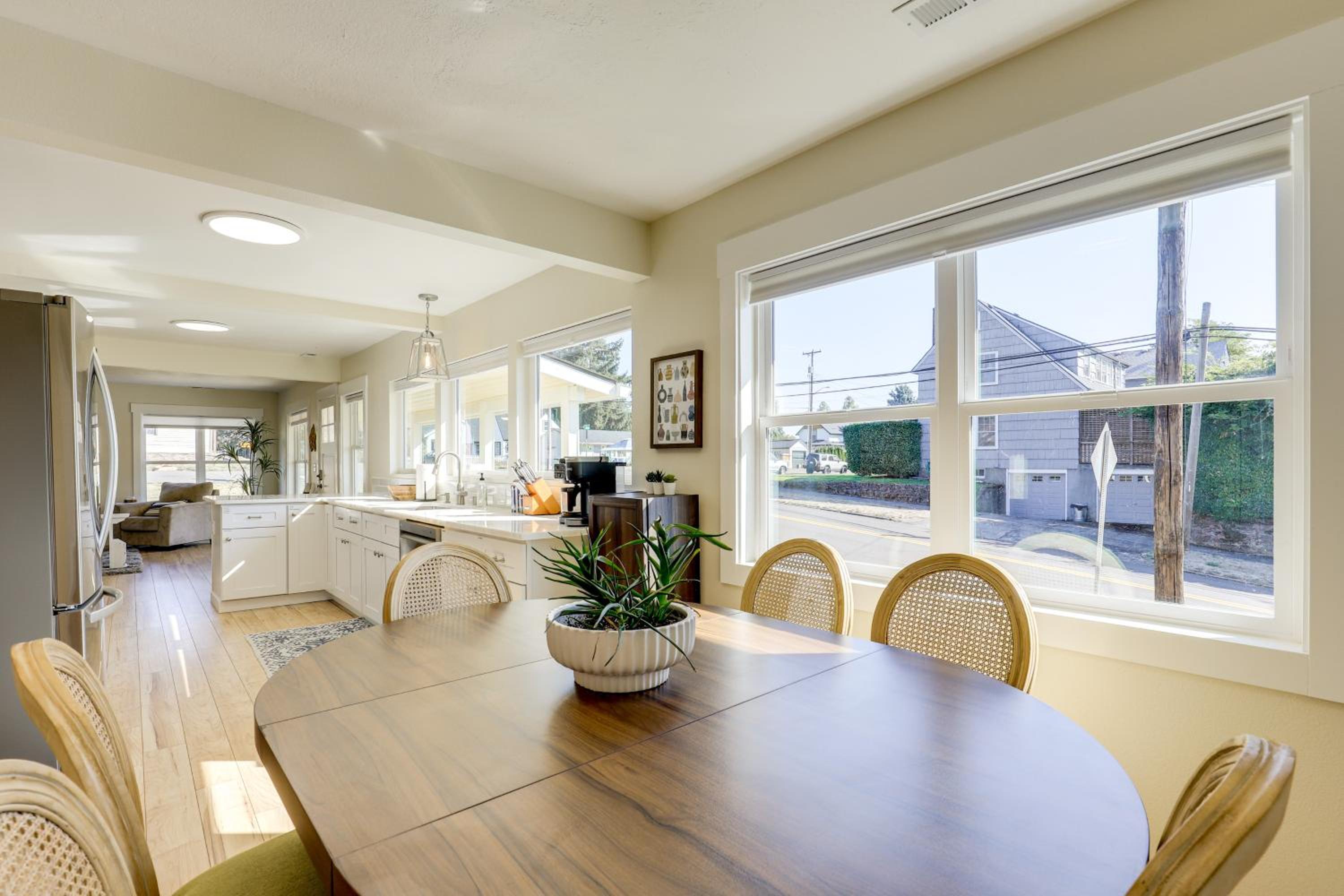 Walk to Dtwn Camas! Updated Home with Game Room
