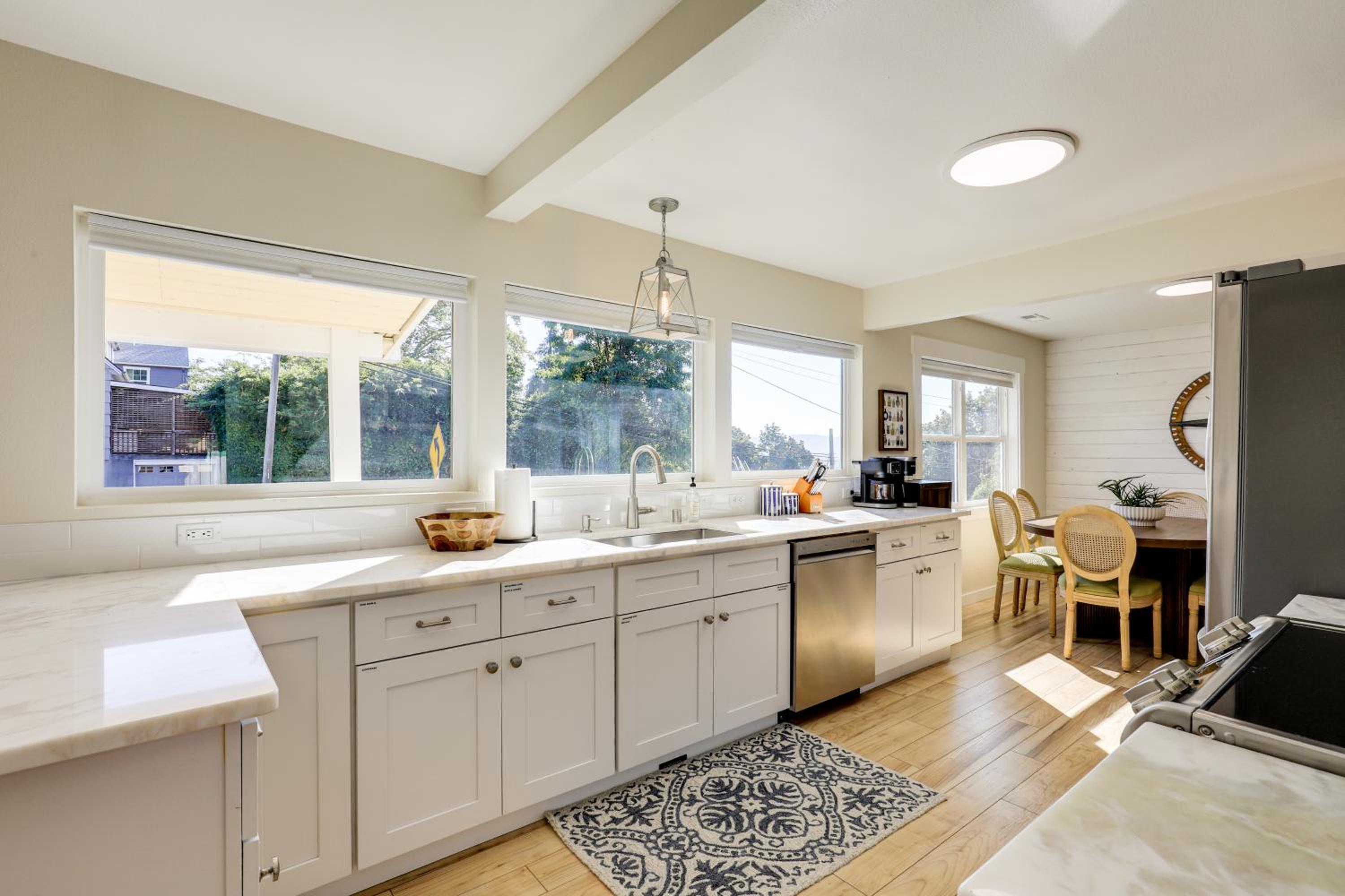Walk to Dtwn Camas! Updated Home with Game Room