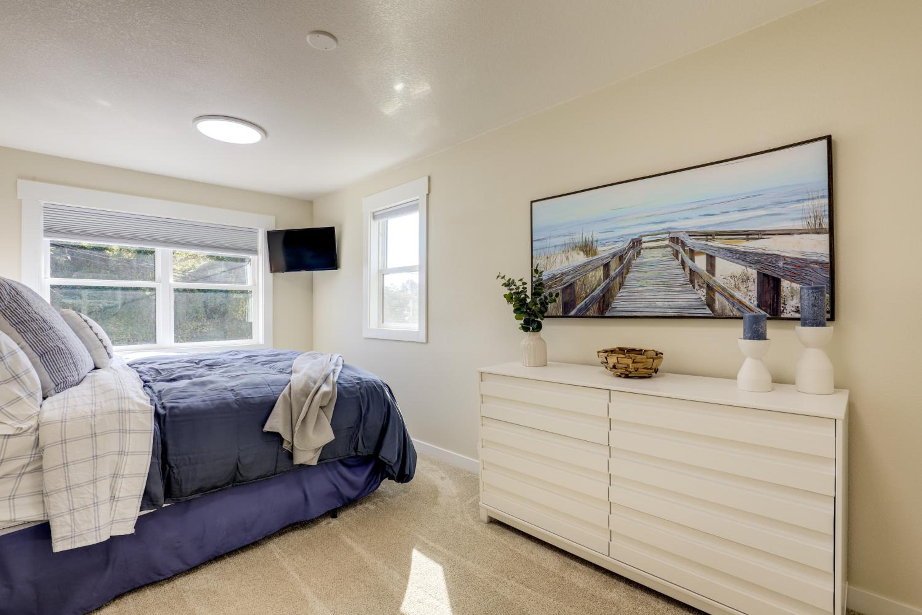 Walk to Dtwn Camas! Updated Home with Game Room