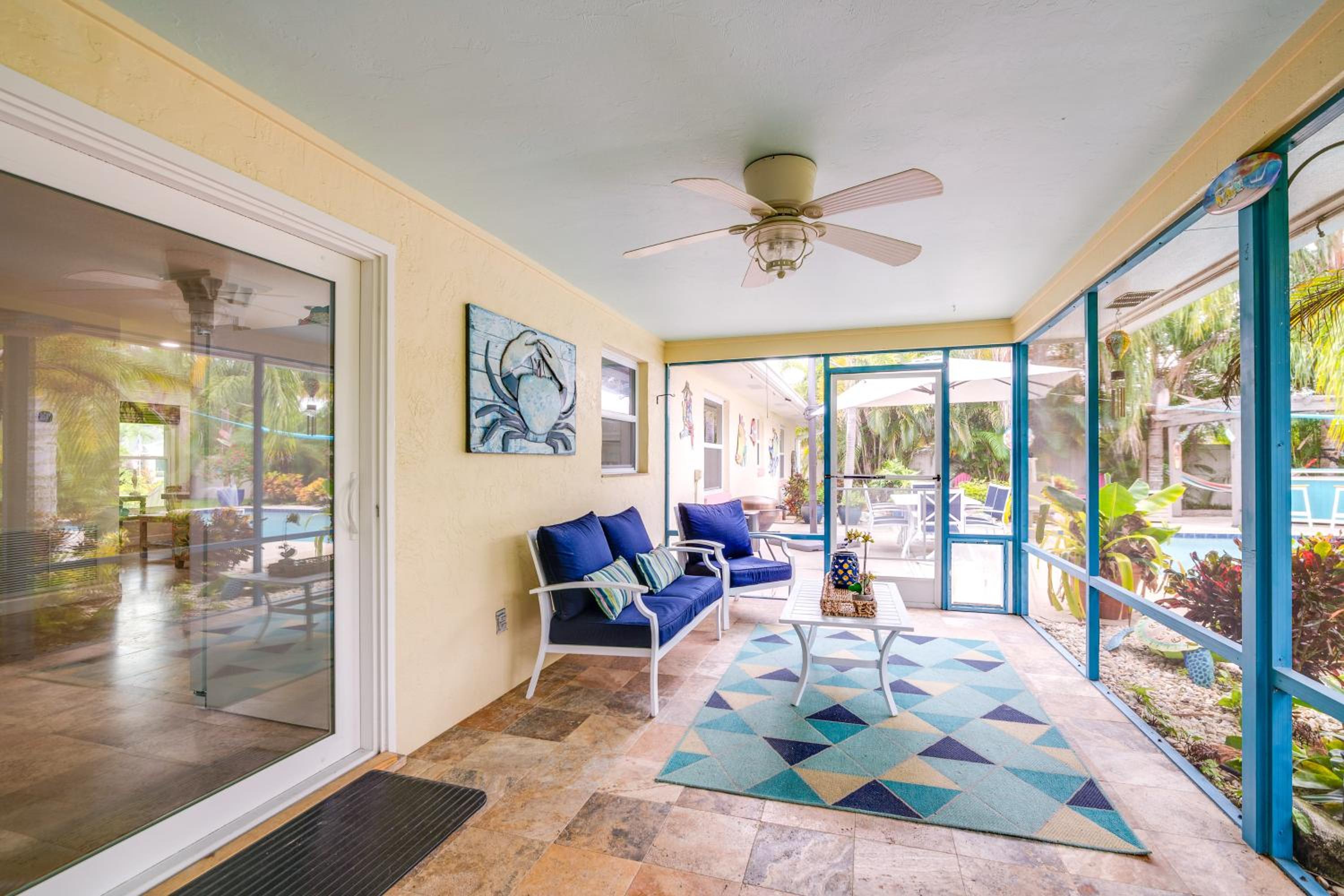 Outdoor Oasis with Bar and Lanai Tavares Escape