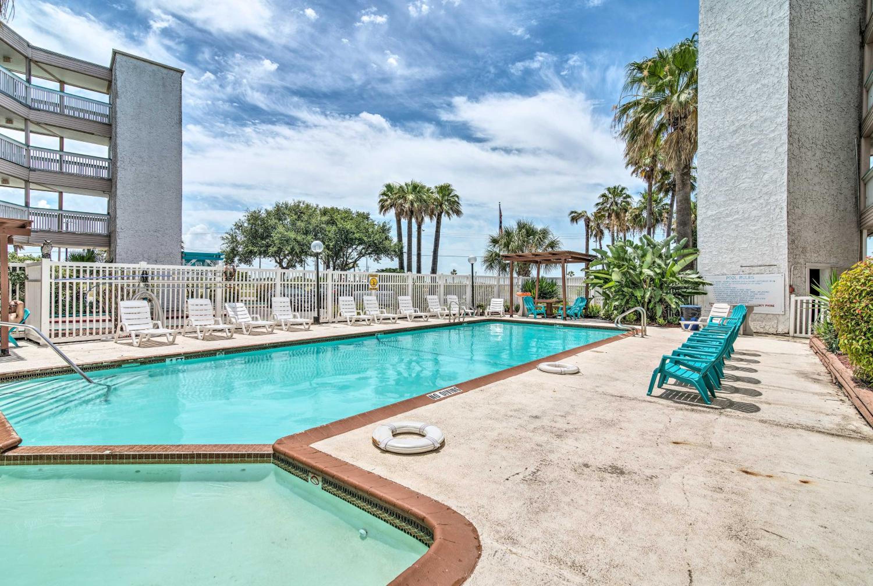 Balcony with Ocean View! North Beach 2nd-Floor Condo