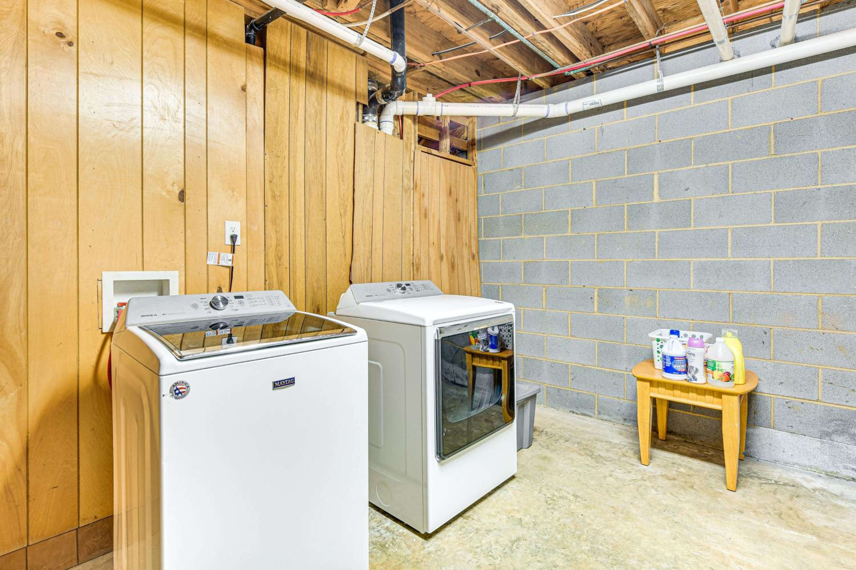 2 Mi to Dtwn Monroe near Wingate Cozy Apt with Patio