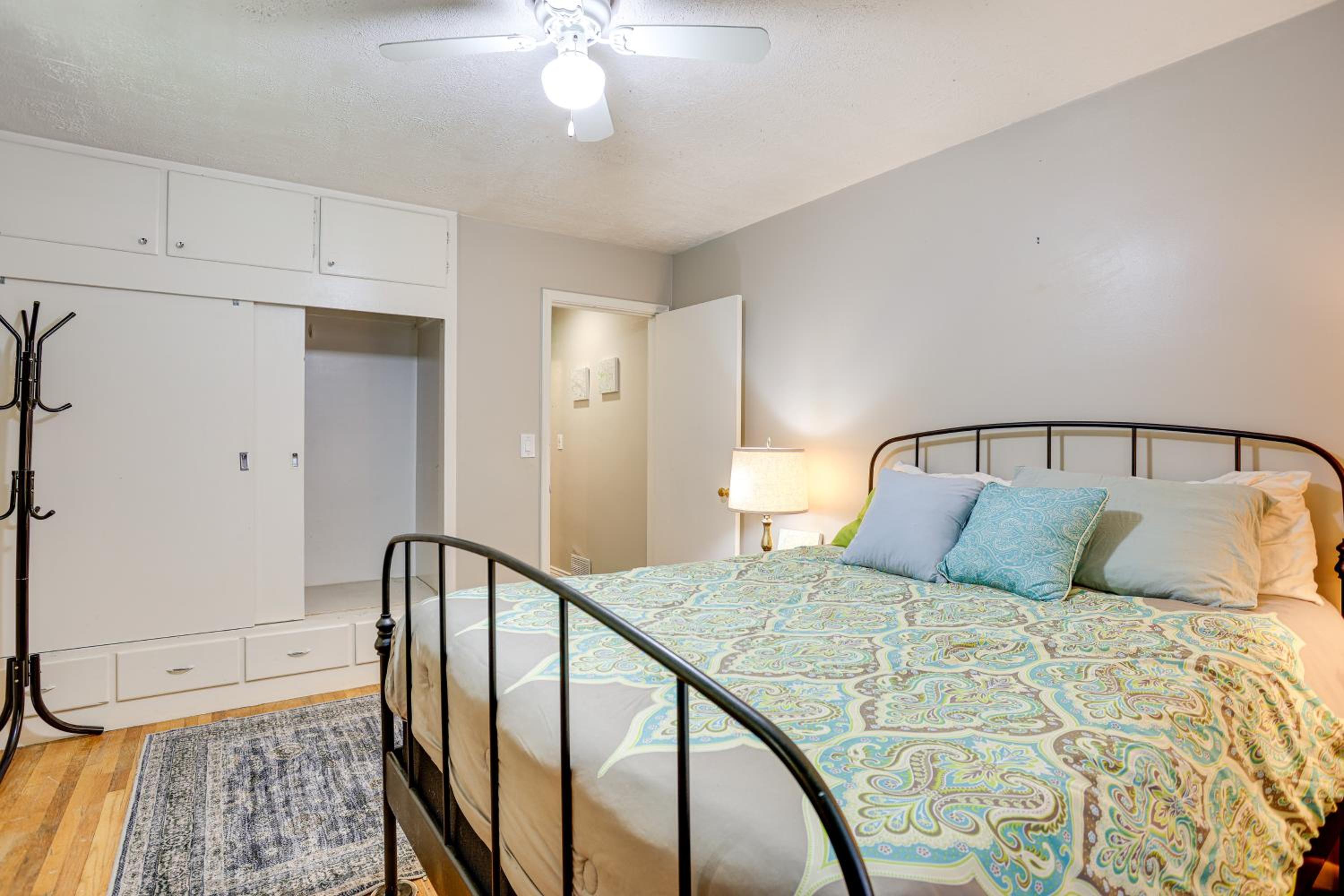 Apt 3 Mi to Dtwn Ogden! Pet-Friendly Backyard