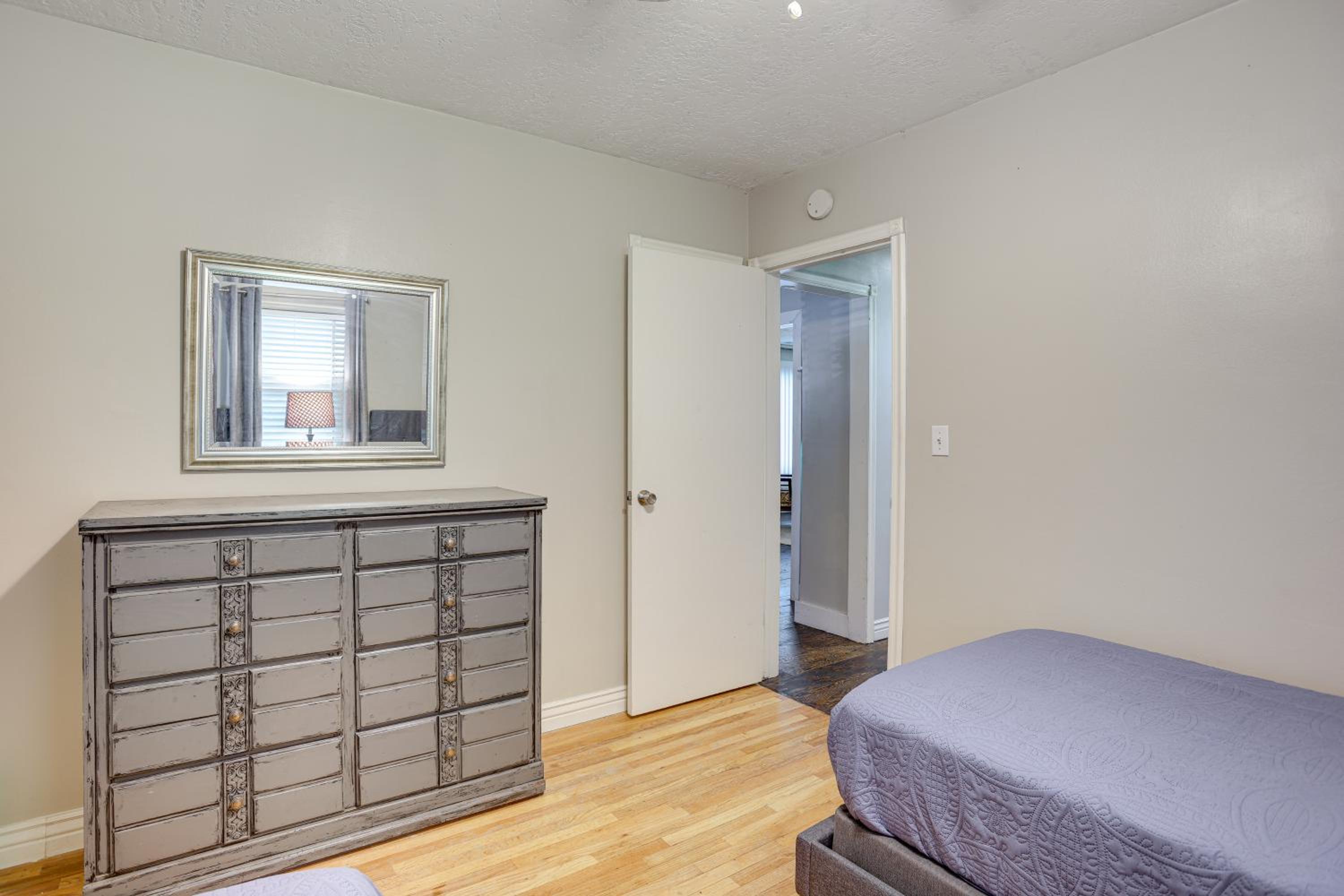 Apt 3 Mi to Dtwn Ogden! Pet-Friendly Backyard