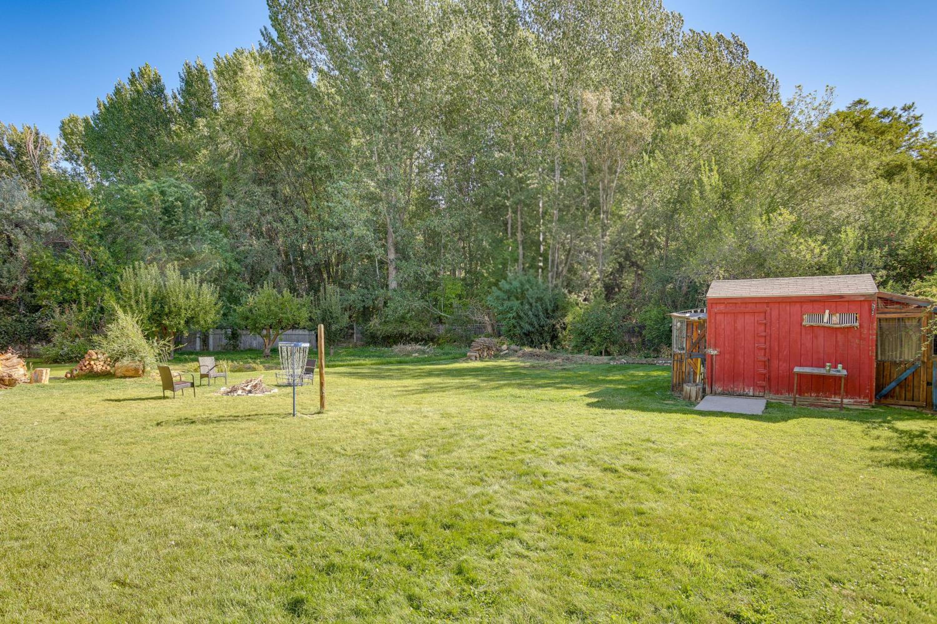 Apt 3 Mi to Dtwn Ogden! Pet-Friendly Backyard