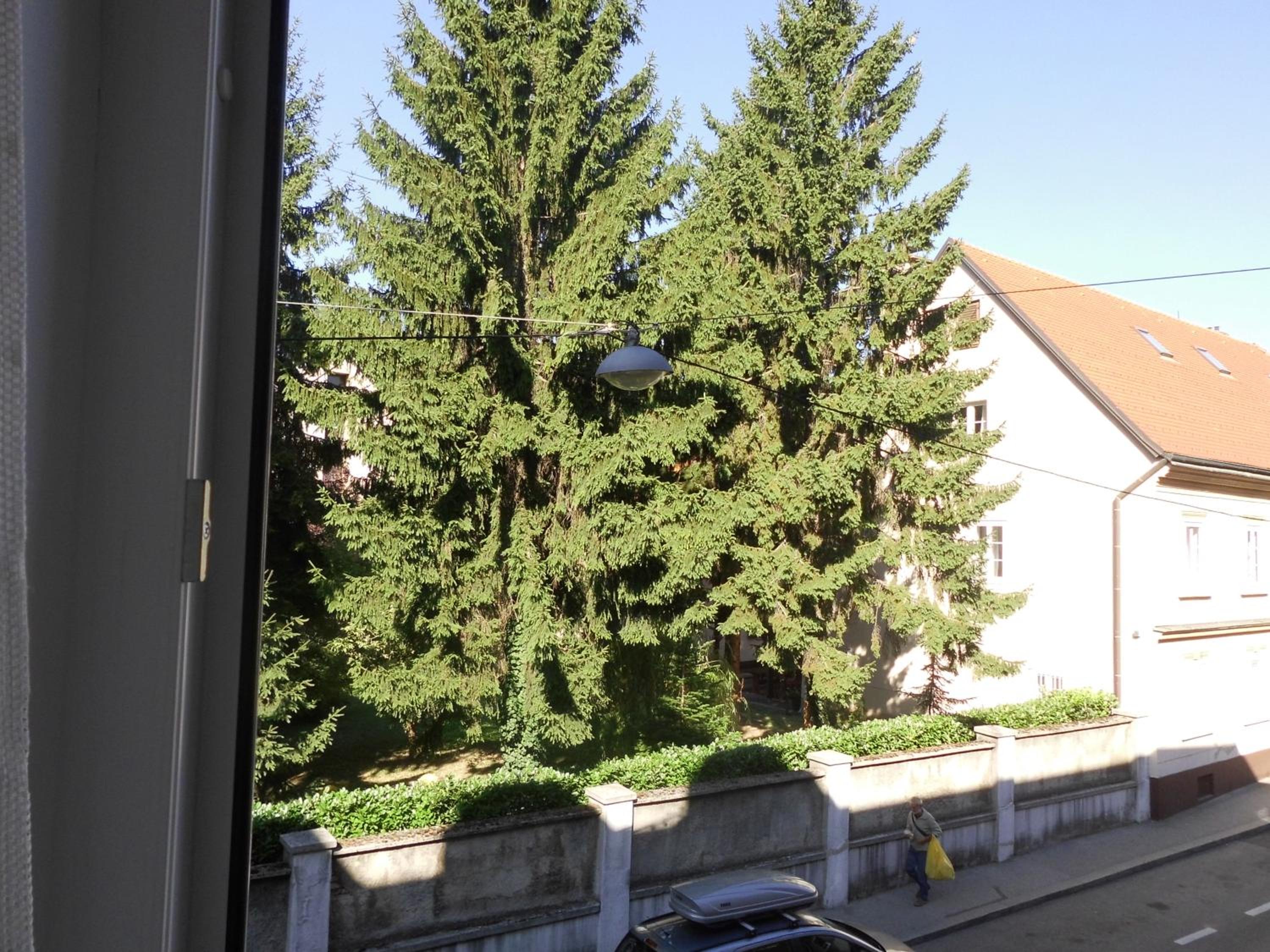 Aha Apartment