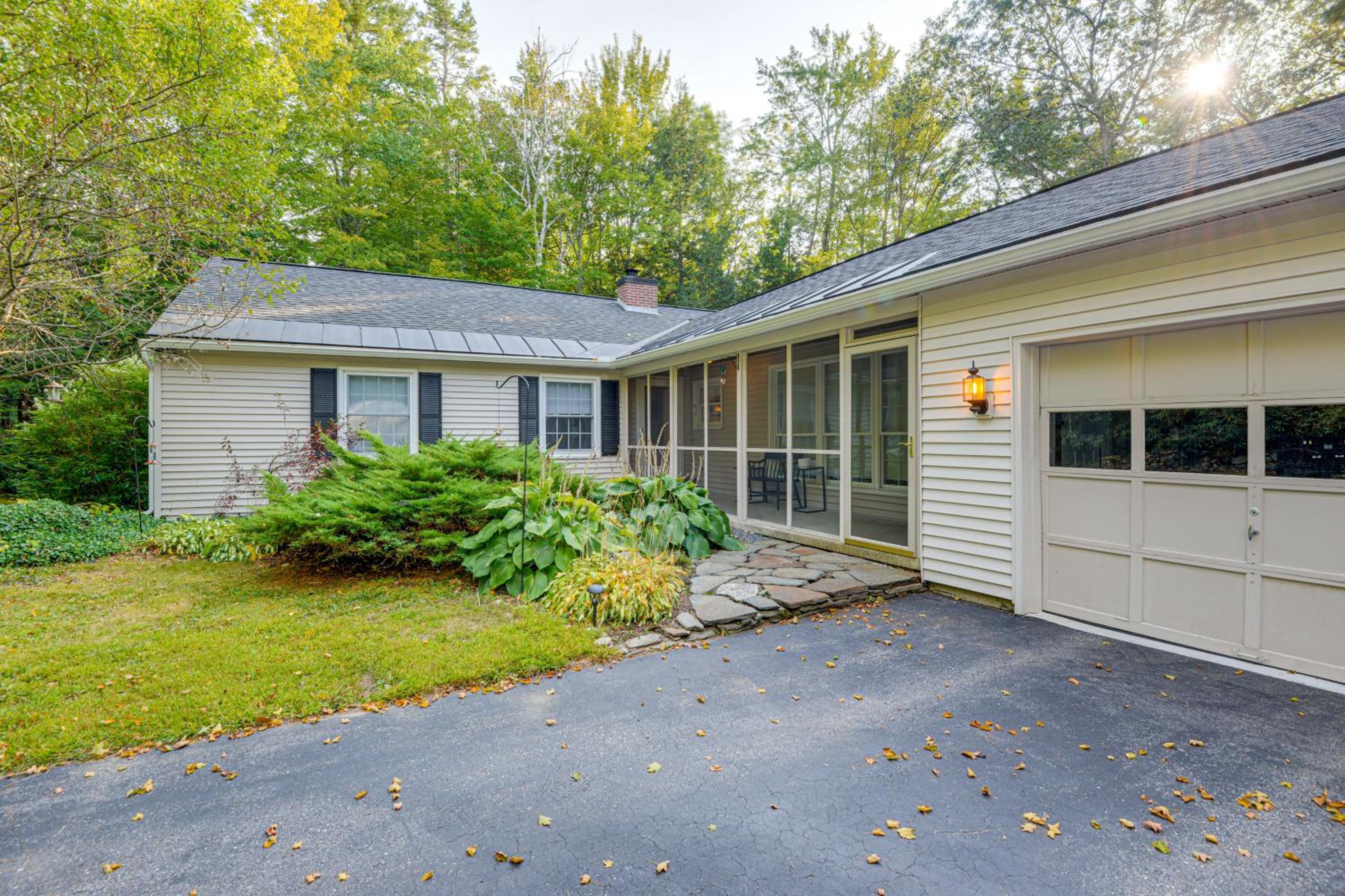 Near Main St and Festivals Peaceful Keene Getaway!