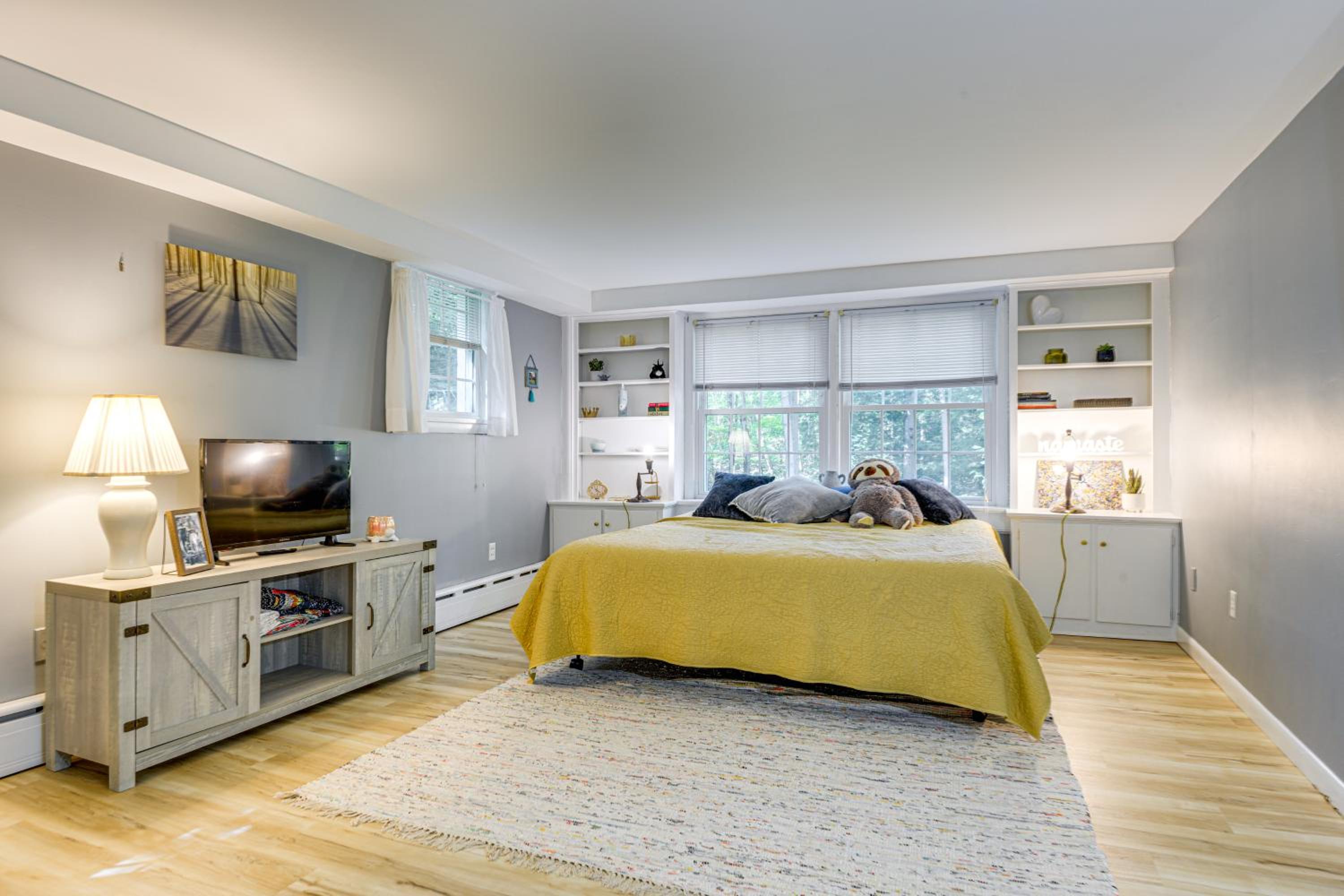 Near Main St and Festivals Peaceful Keene Getaway!