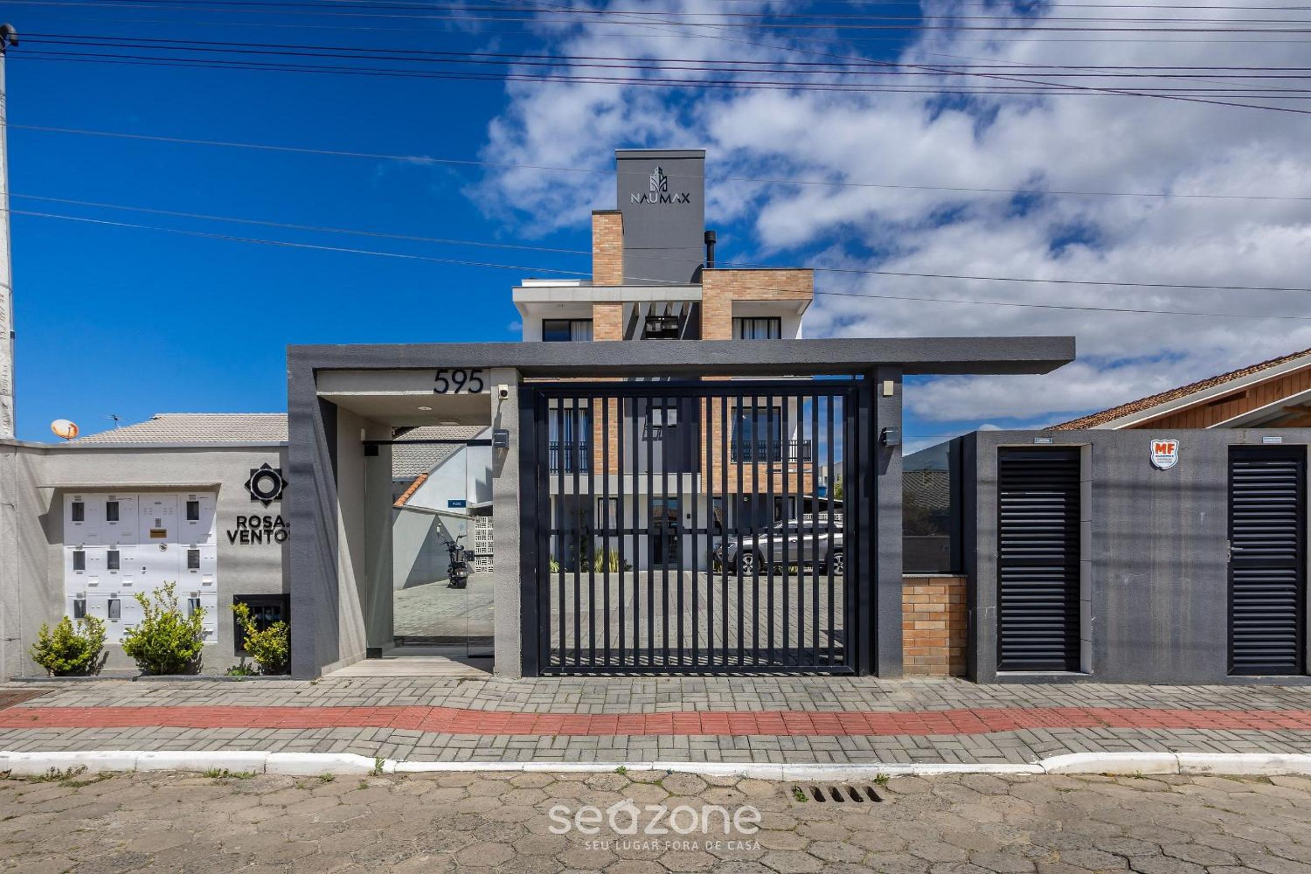 Apart with barbecue 750 m from the beach RRV0202
