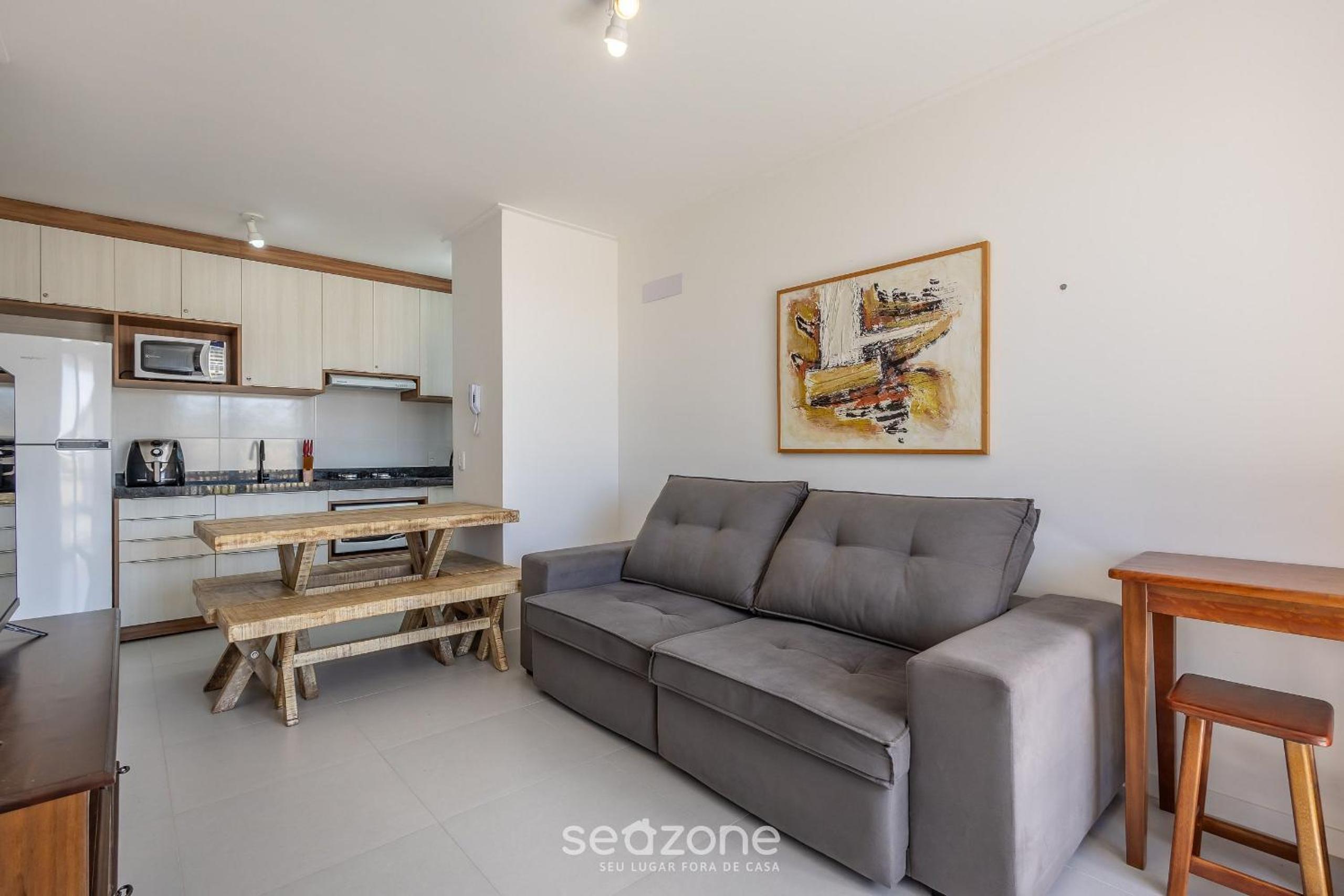 Apart with barbecue 750 m from the beach RRV0202