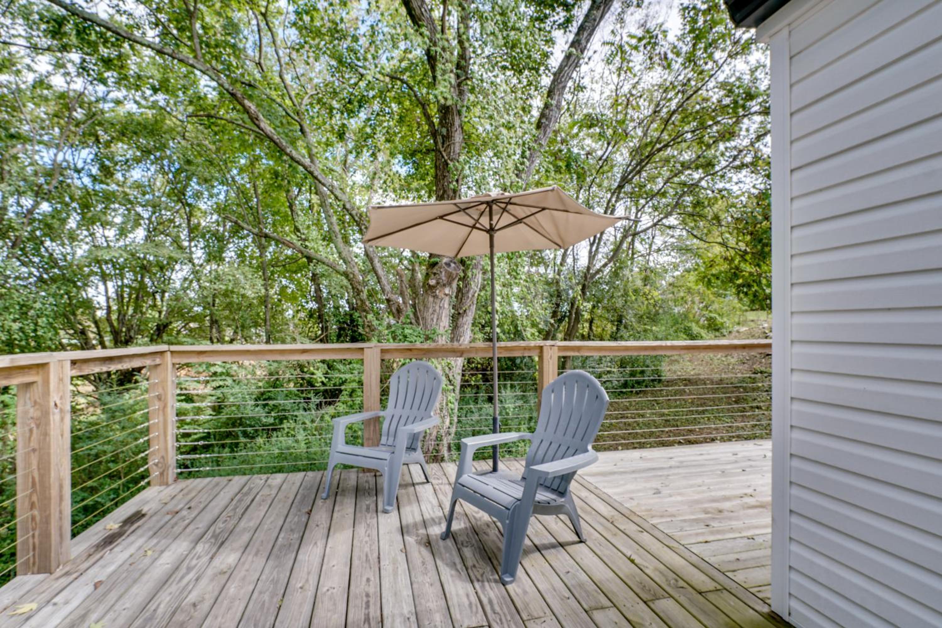 1 Mi to Dtwn Loudon Spacious River-View Home