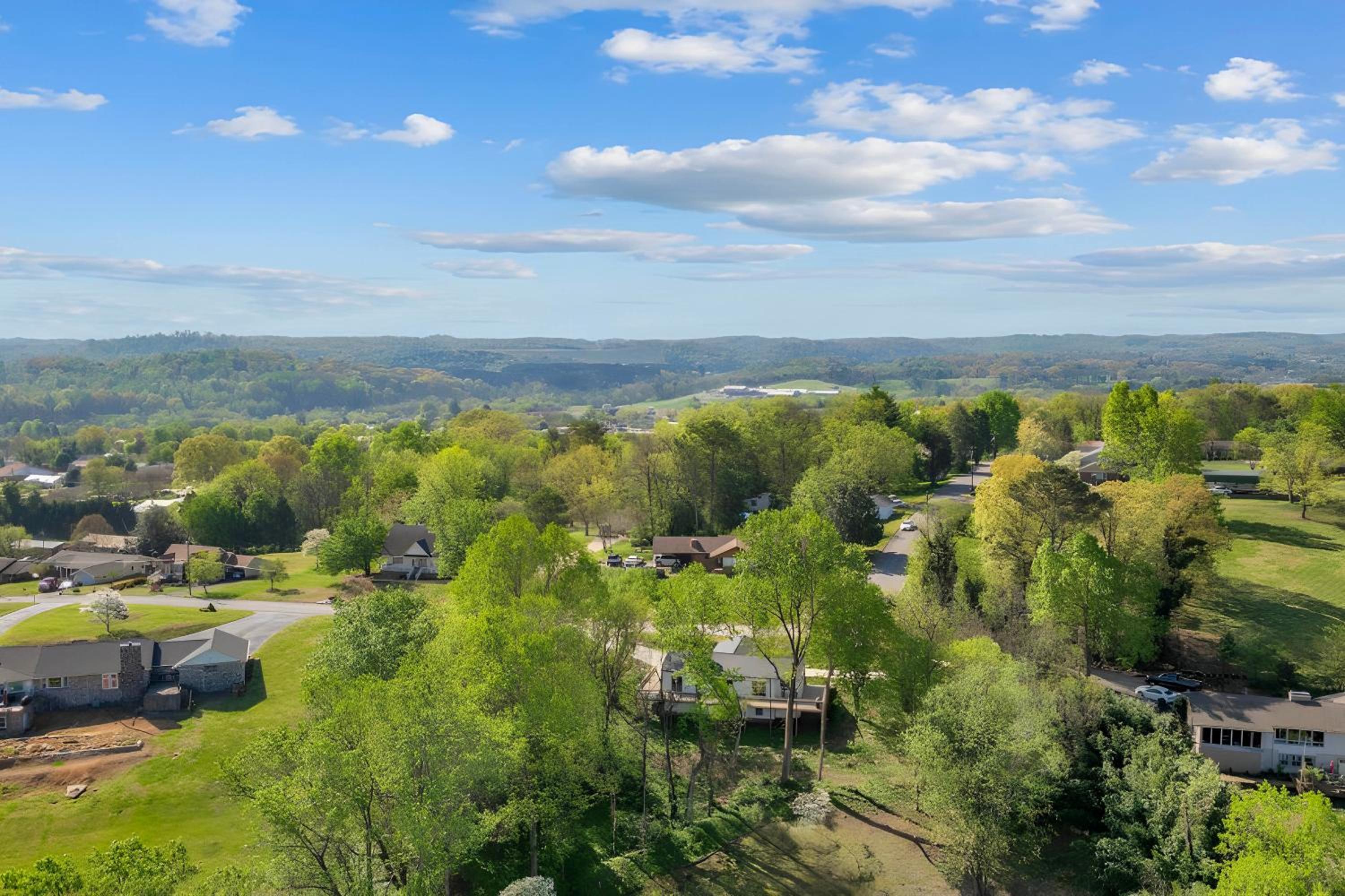 1 Mi to Dtwn Loudon Spacious River-View Home