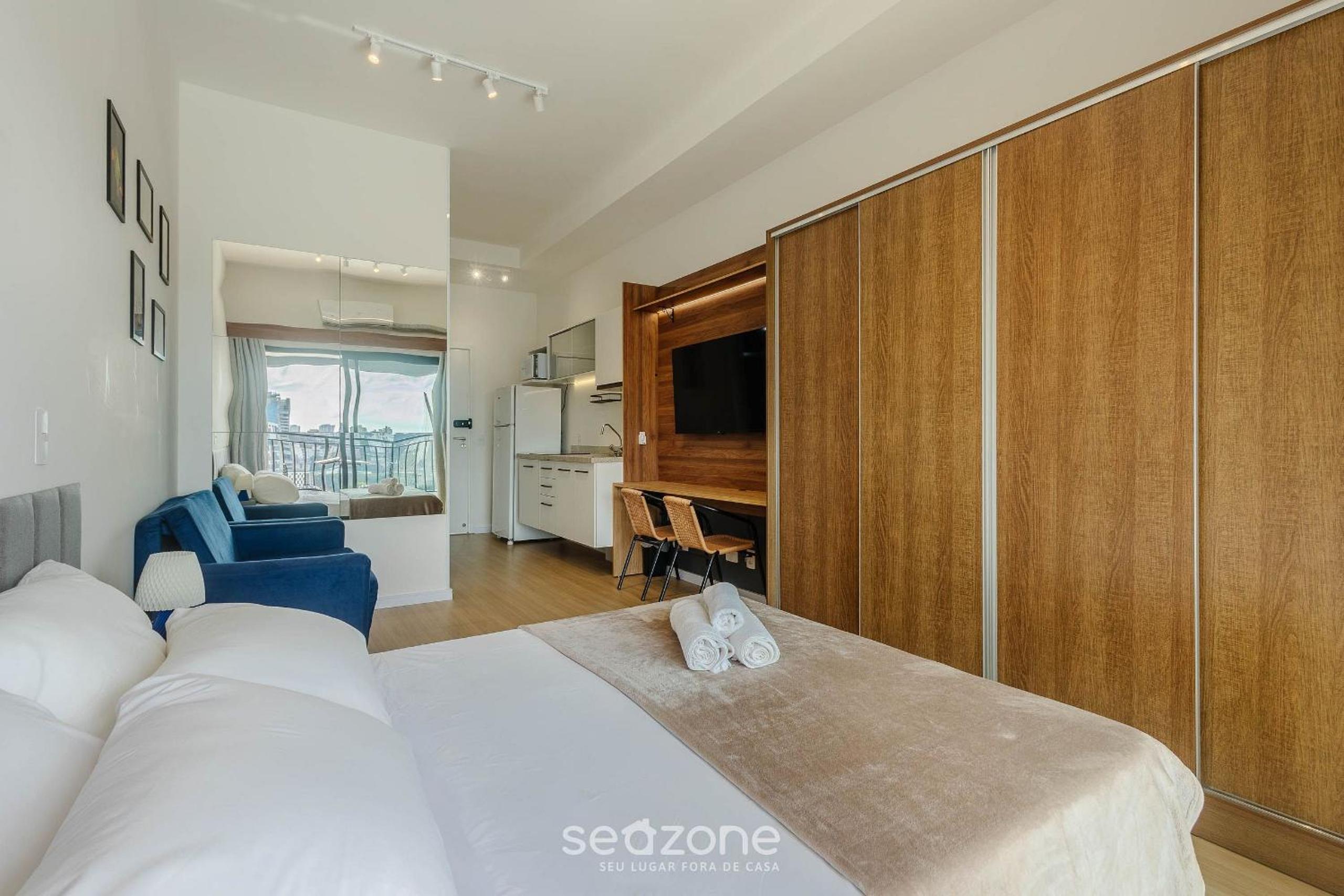 Modern Studios in Vila Cordeiro - CTB