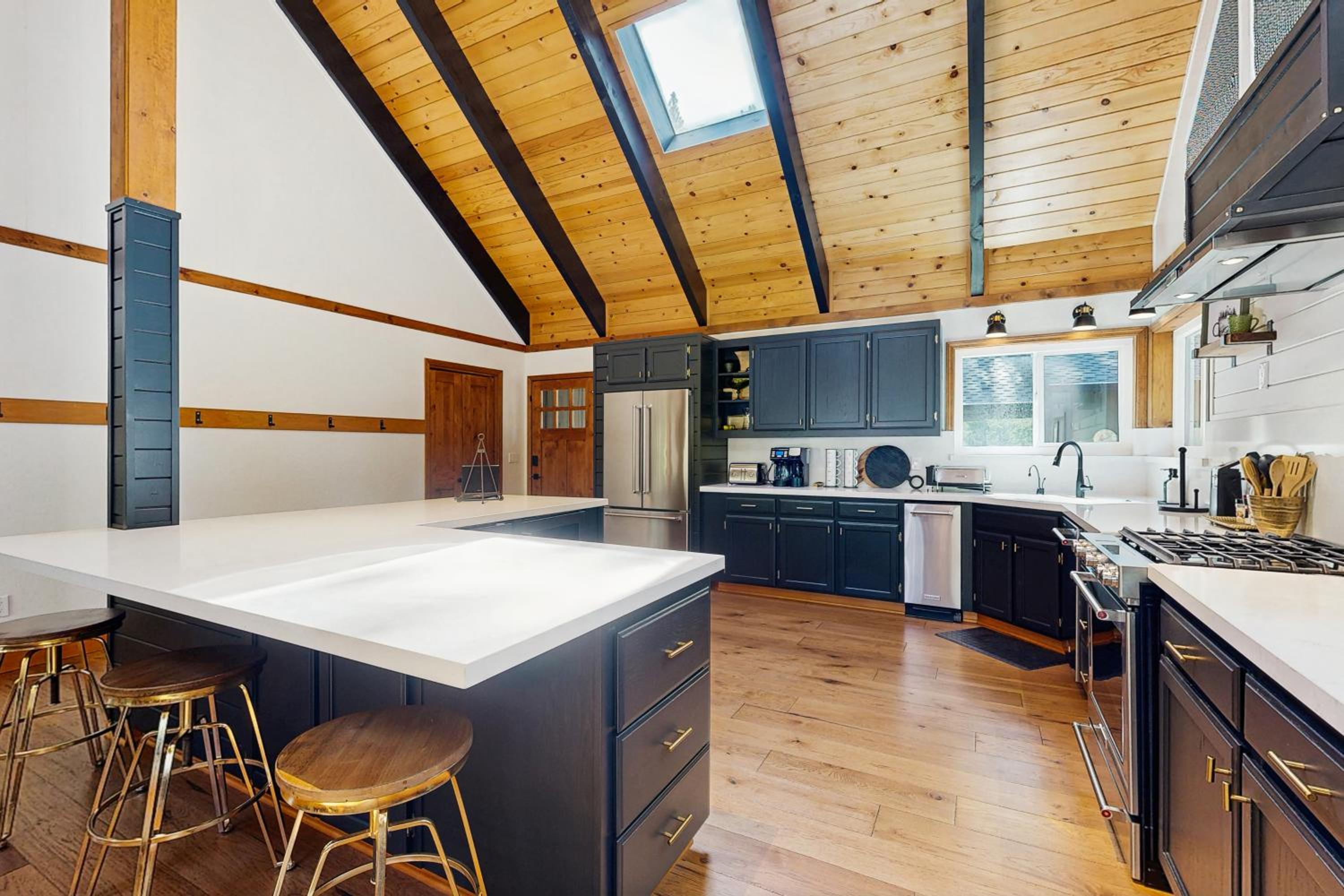 Hot Tub, Game Room and Home Gym Serene Arnold Gem