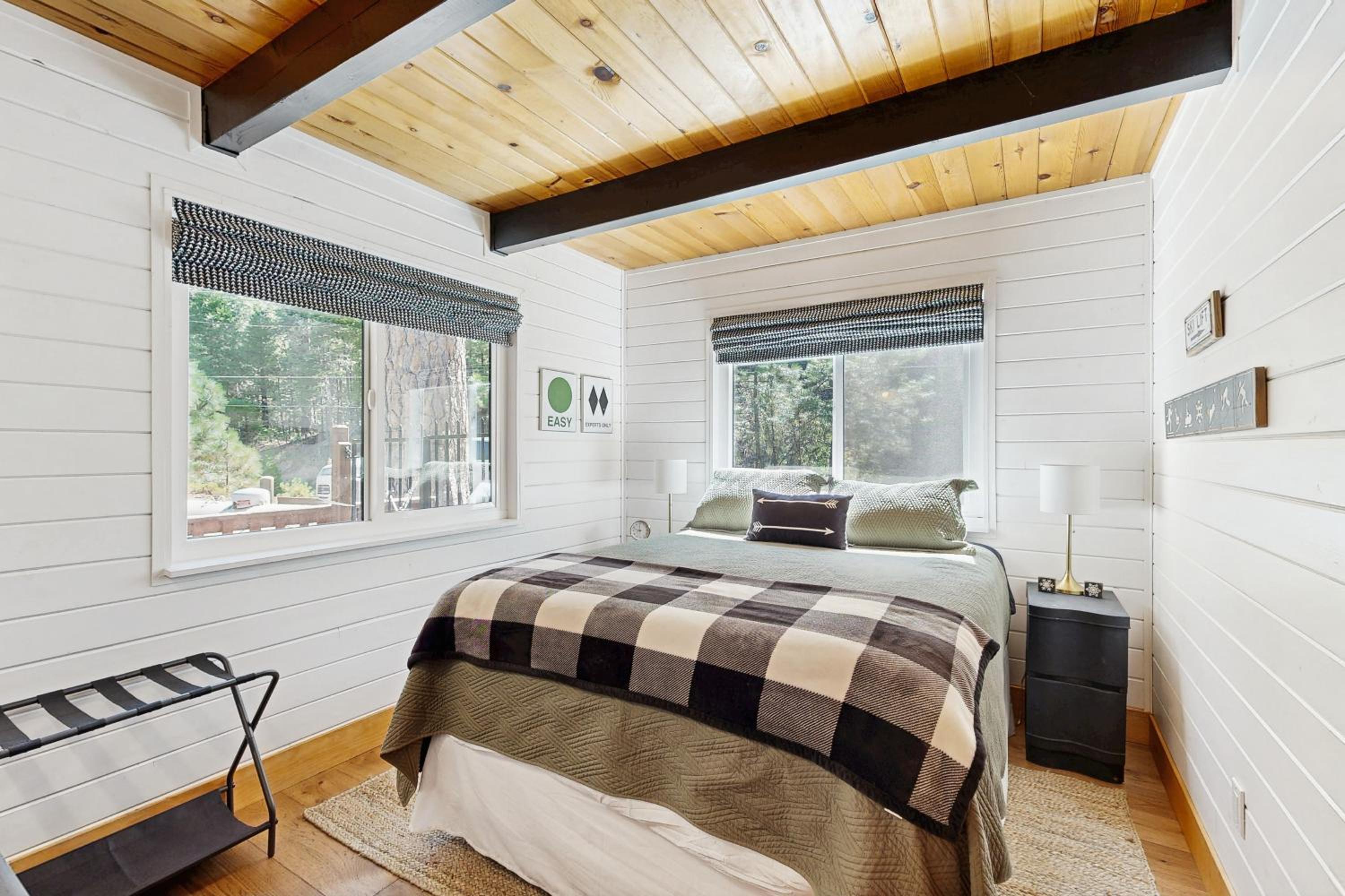 Hot Tub, Game Room and Home Gym Serene Arnold Gem