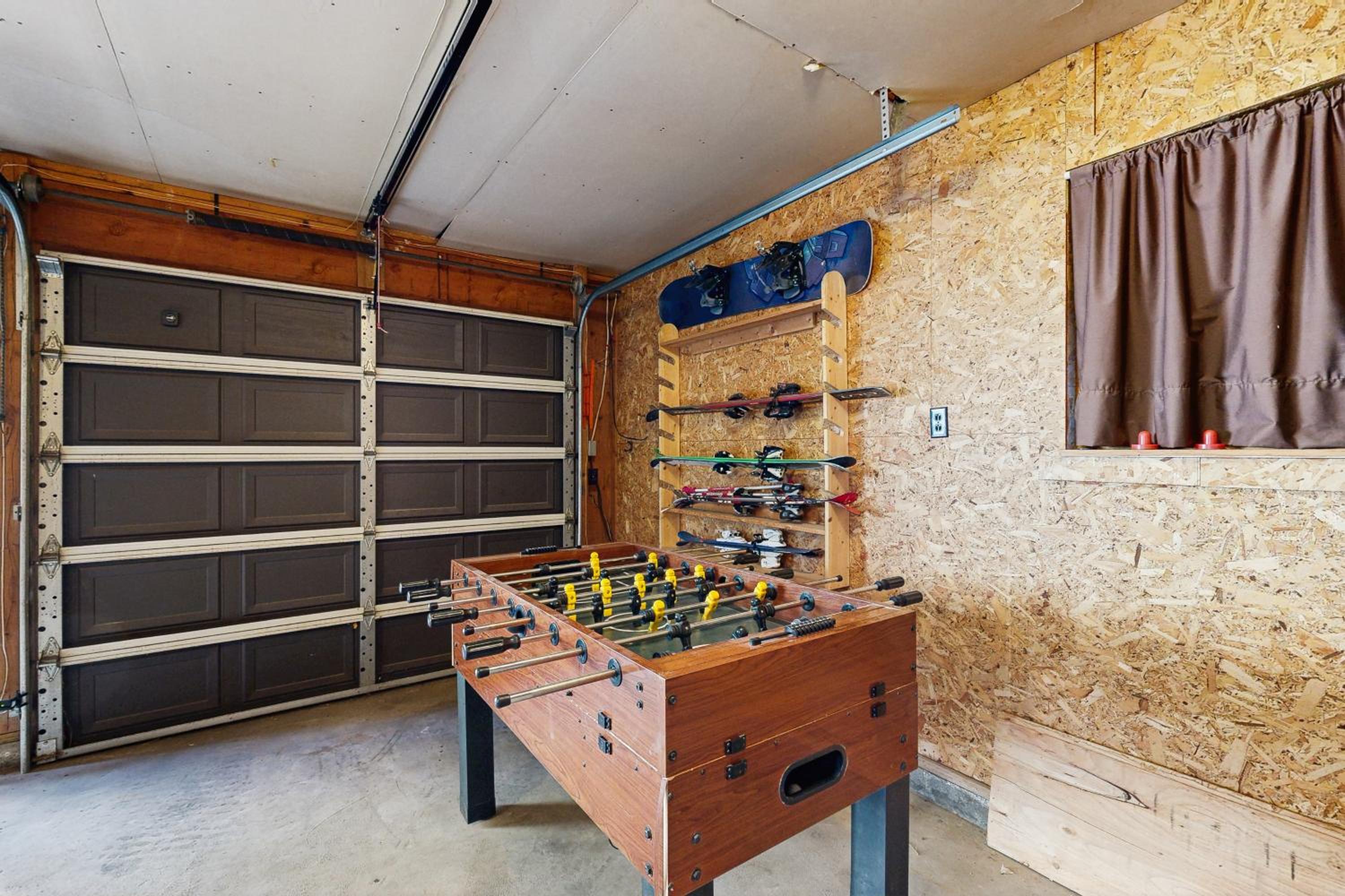 Hot Tub, Game Room and Home Gym Serene Arnold Gem