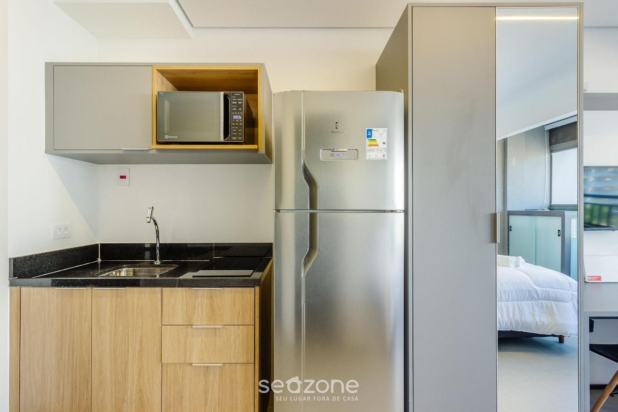 Complete Studio with Self Check-in COB0710
