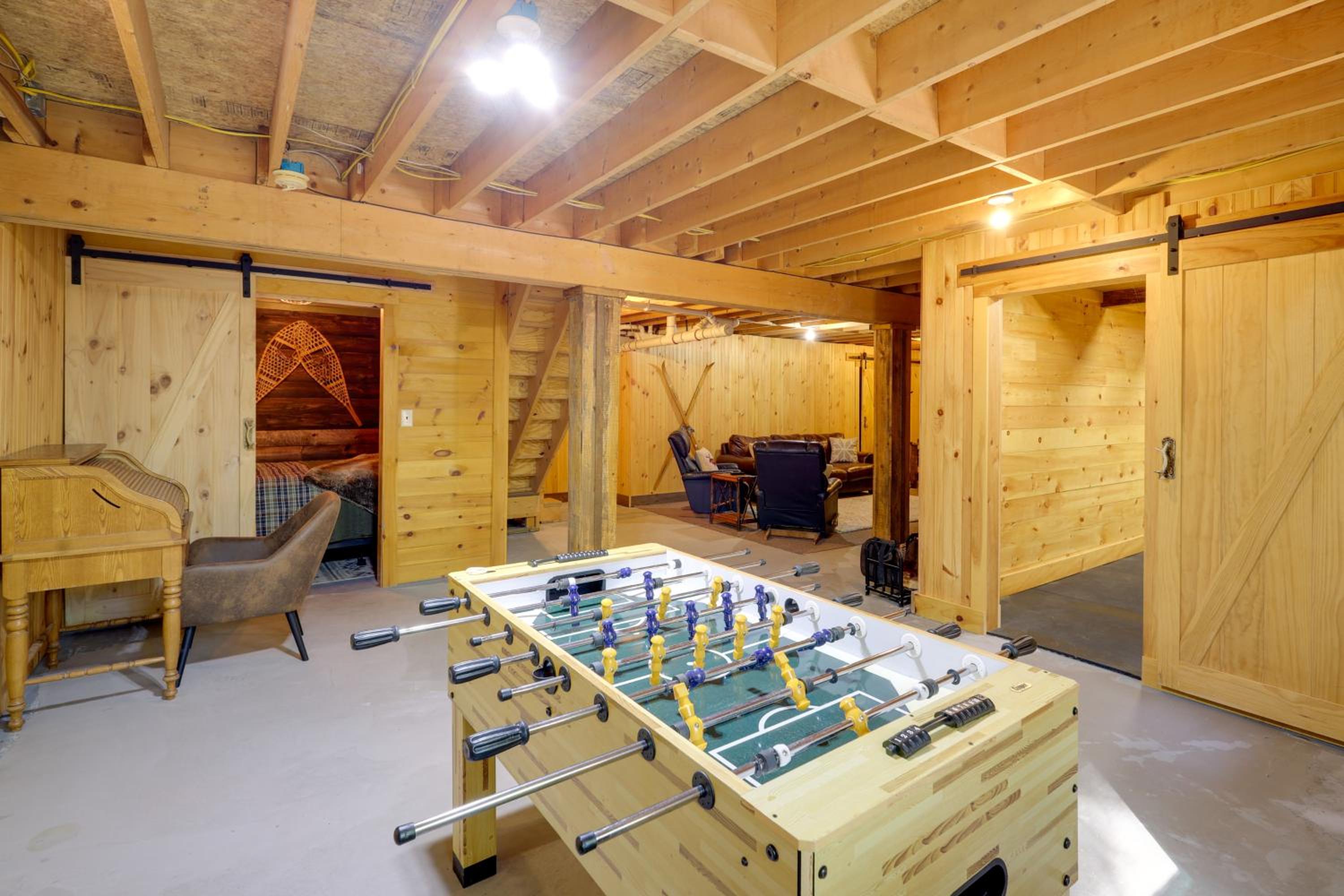 Game Room and Lake Access Wooded Retreat in Jay
