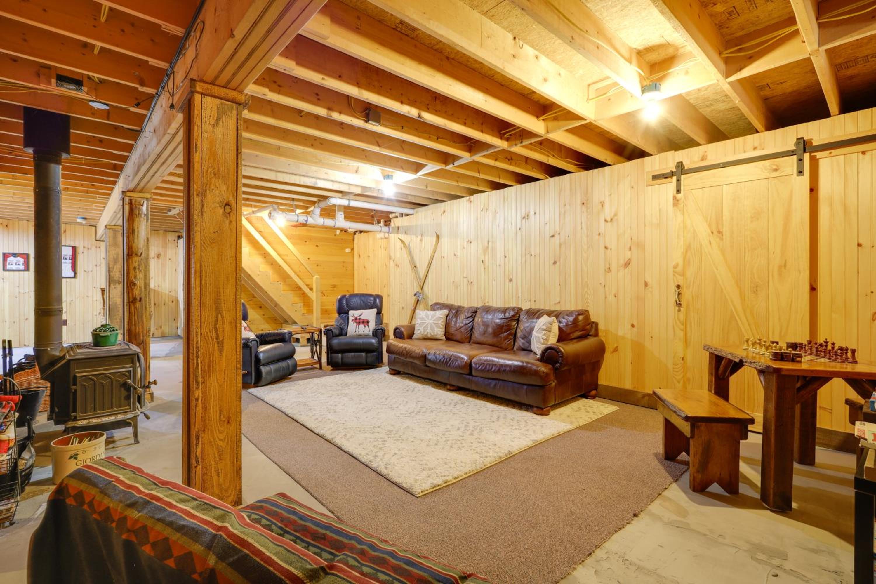 Game Room and Lake Access Wooded Retreat in Jay