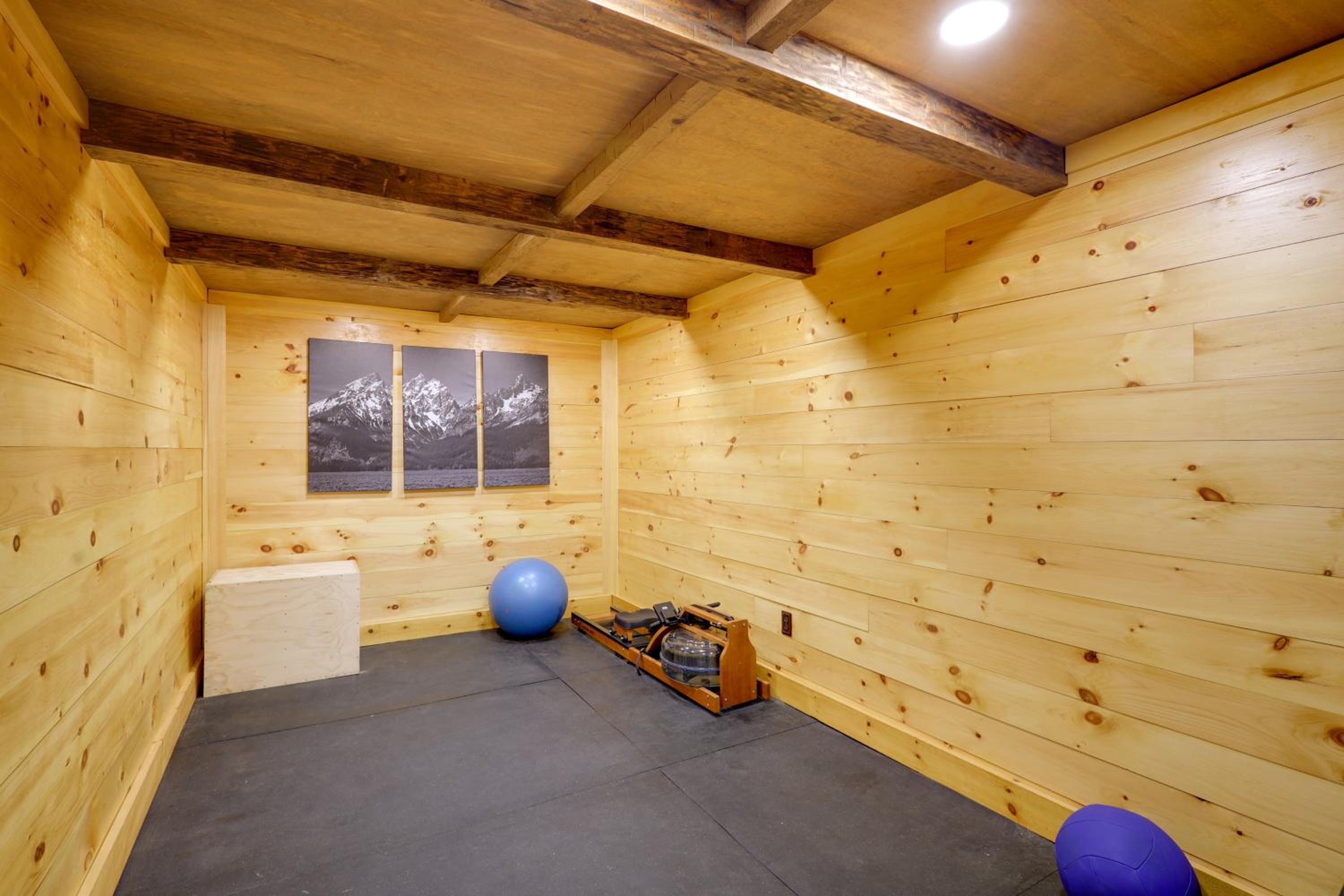 Game Room and Lake Access Wooded Retreat in Jay