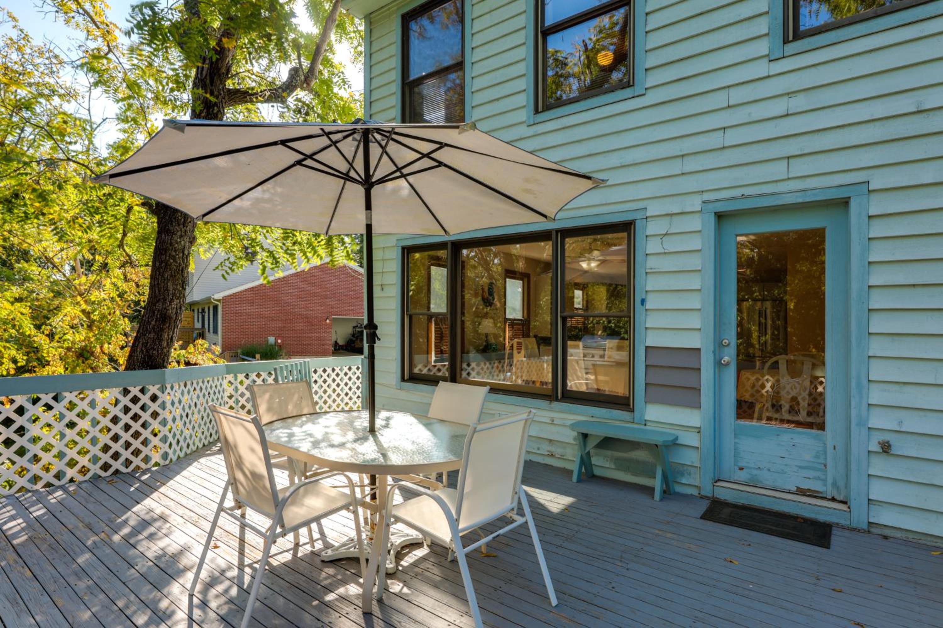 4 Mi to Dtwn Loveland Private Retreat with Decks