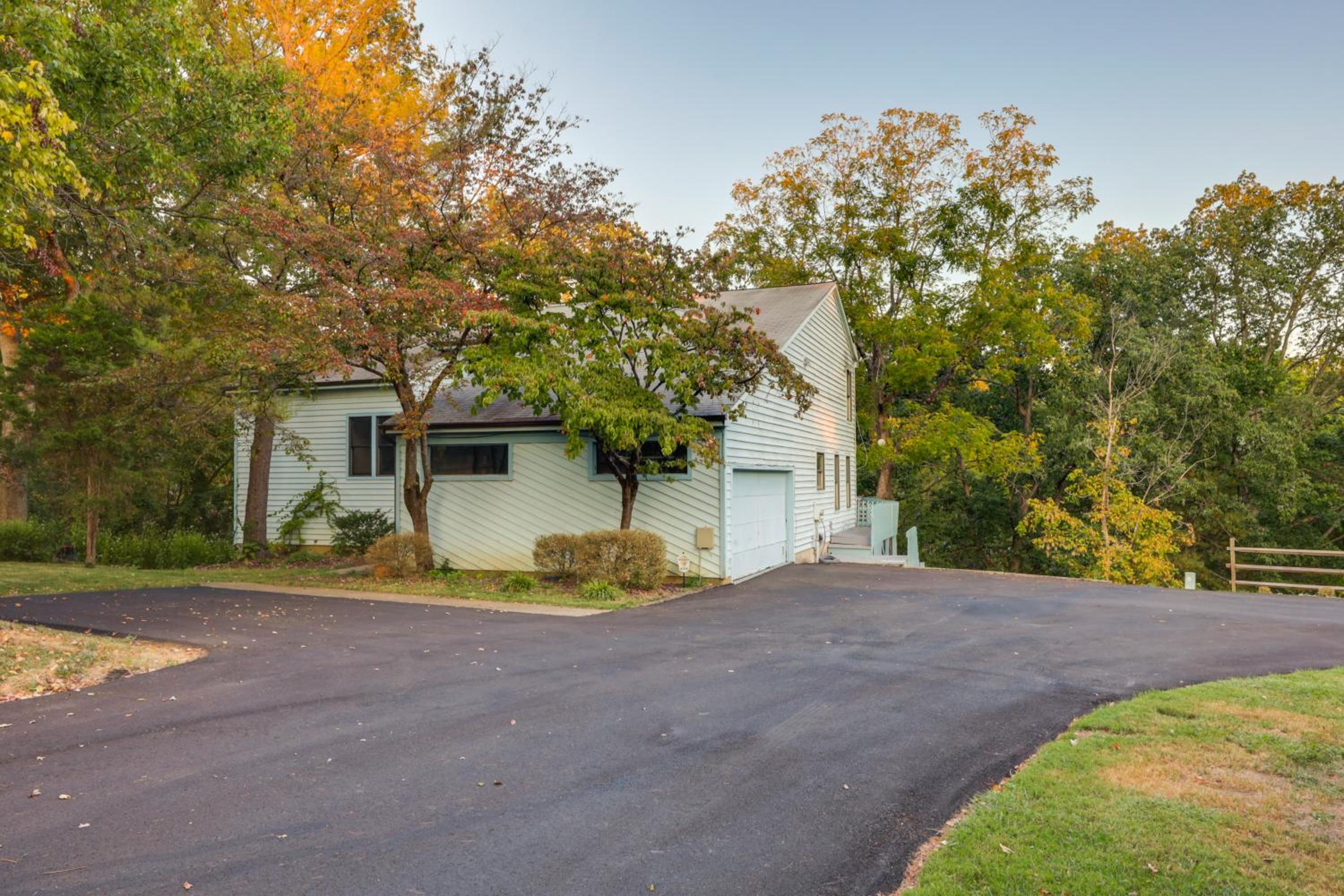 4 Mi to Dtwn Loveland Private Retreat with Decks