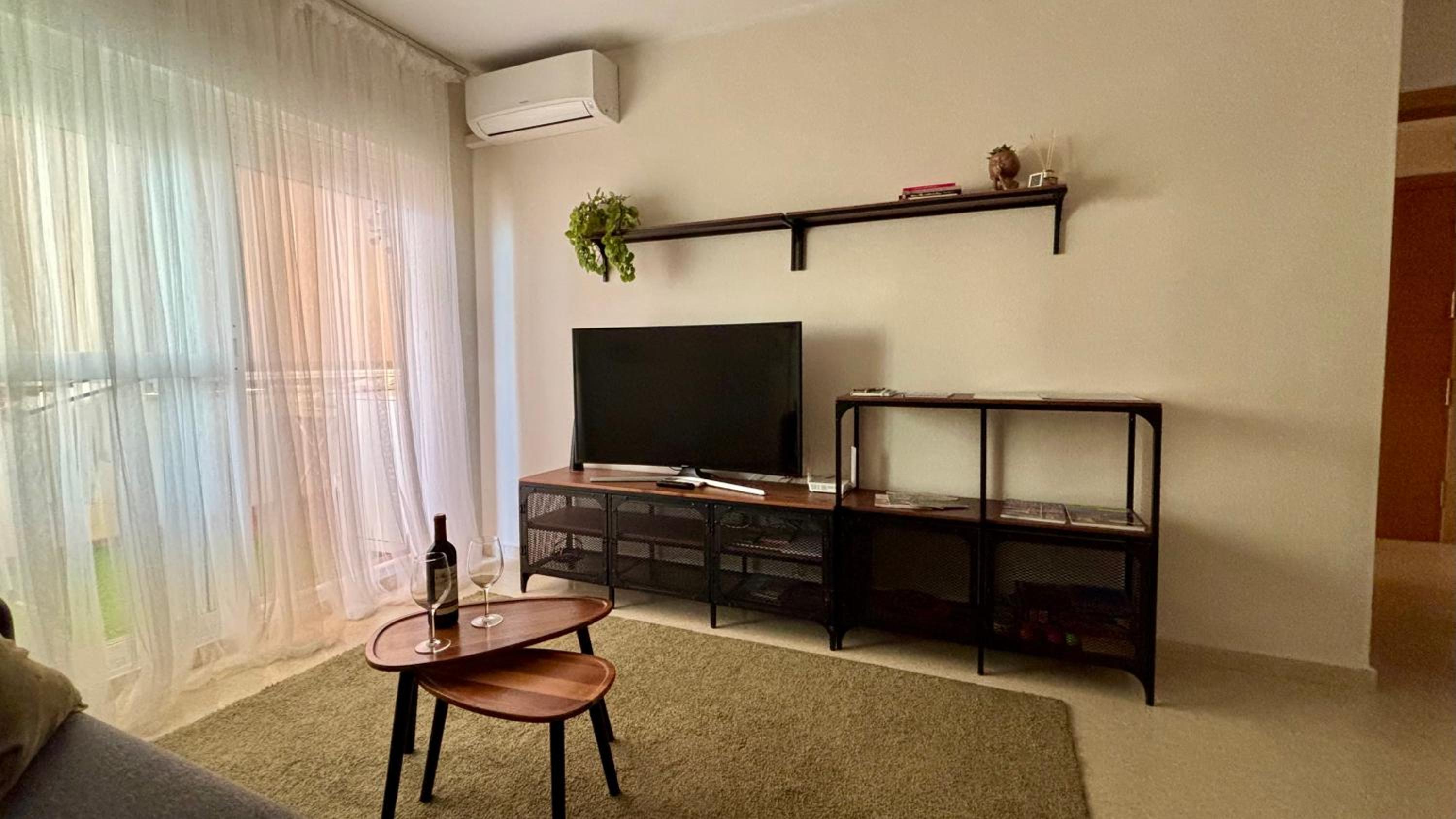 Luna home