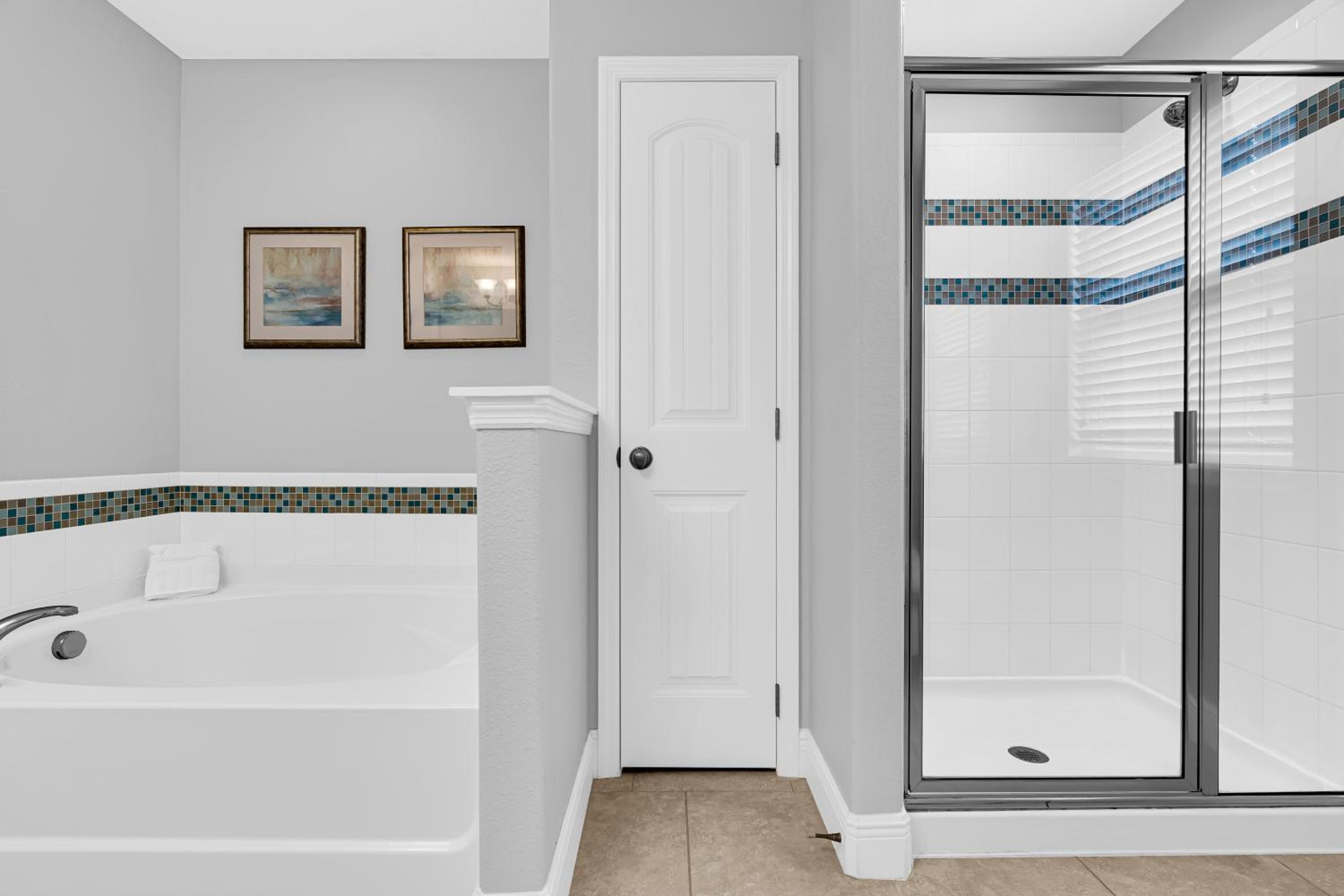 5BR Davenport Home with Pool and Private Hot Tub
