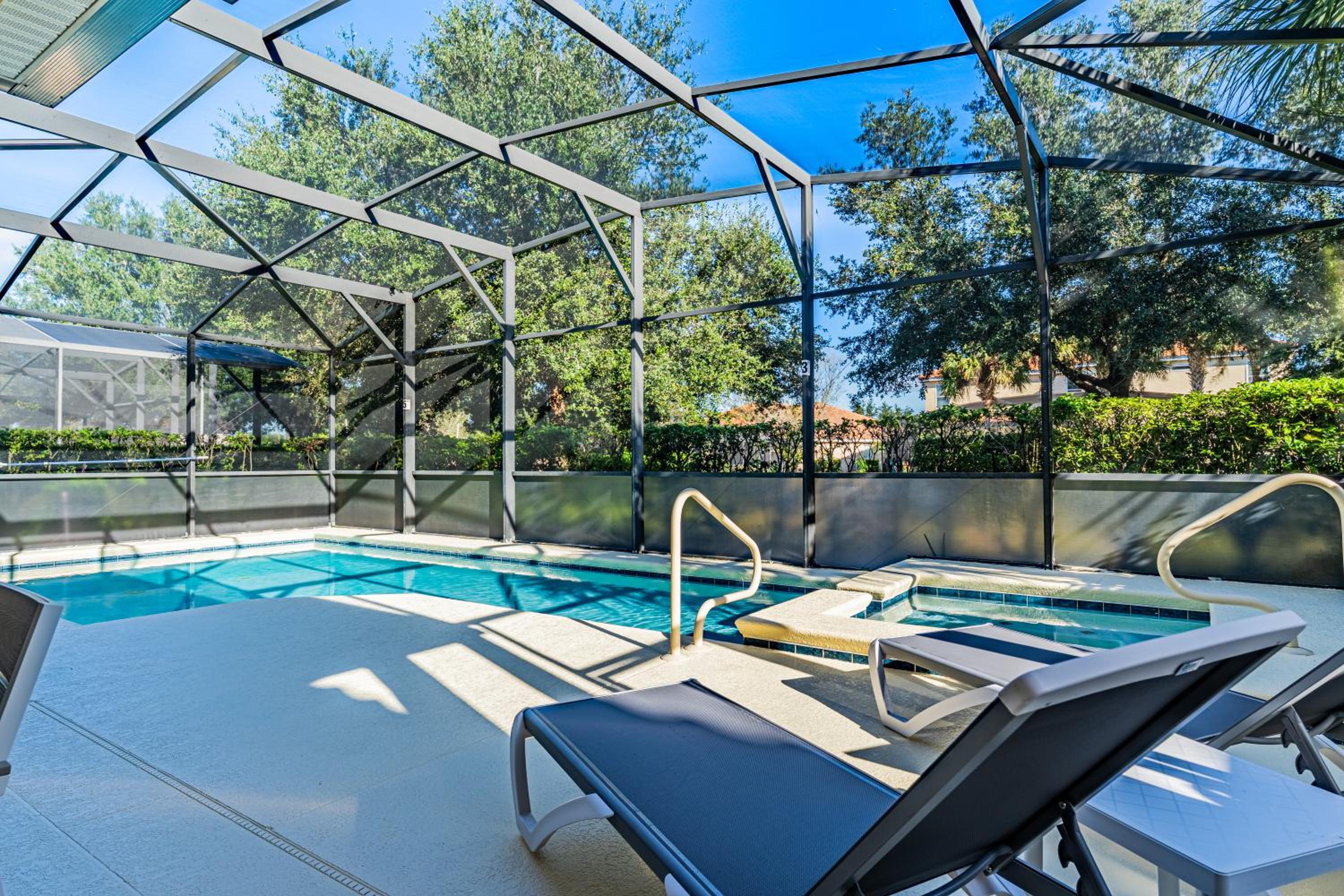 5BR Davenport Home with Pool and Private Hot Tub